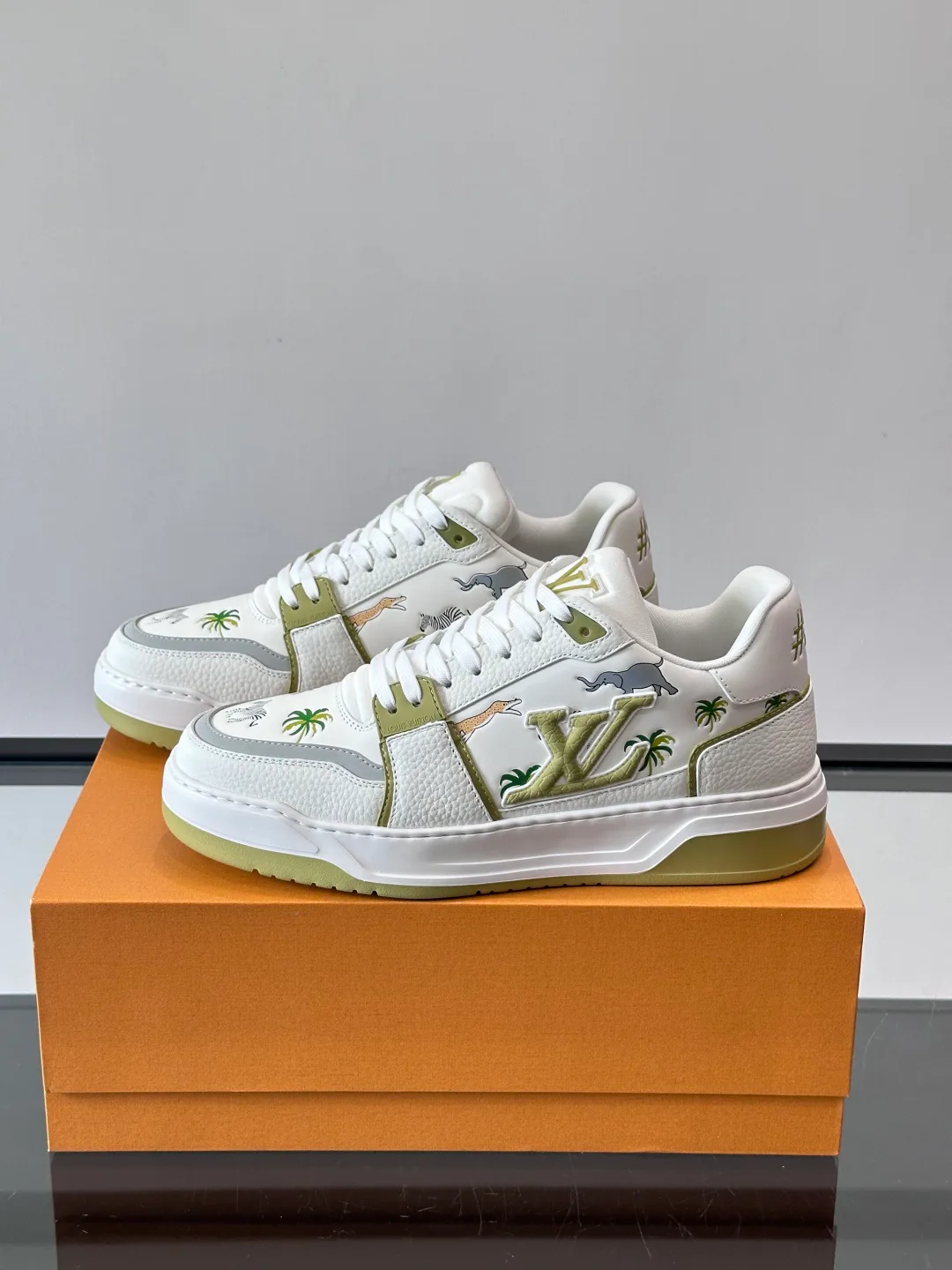 Кроссовки Мужские Louis Vuitton 12961517