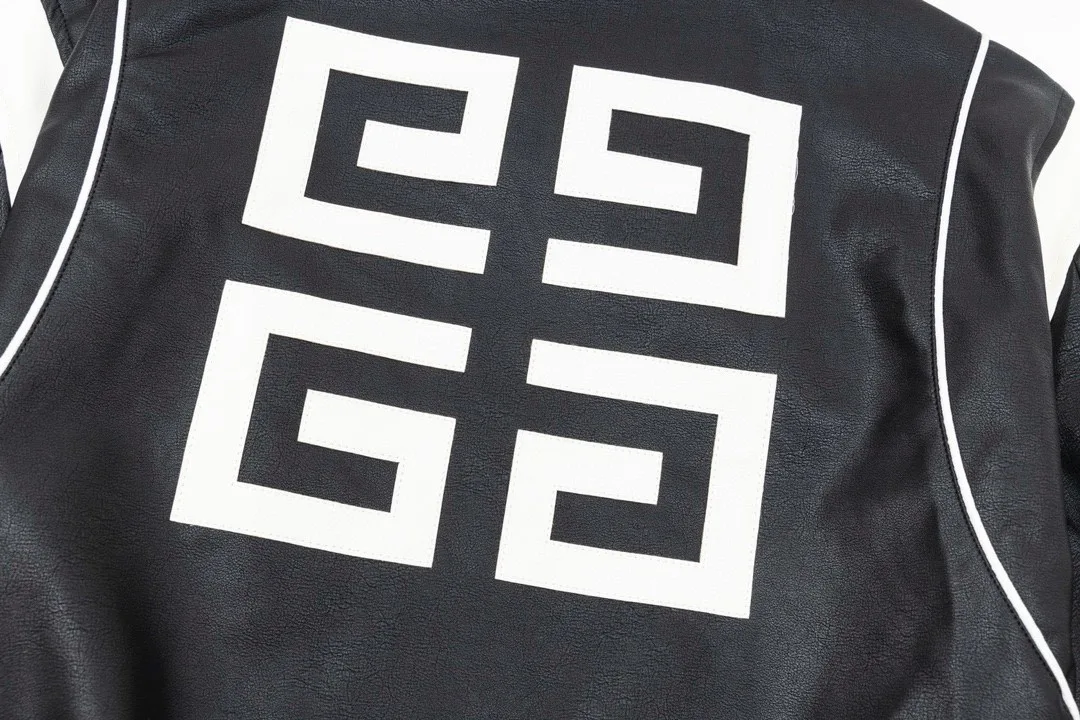 Куртки И Пуховики Женские Givenchy 212671