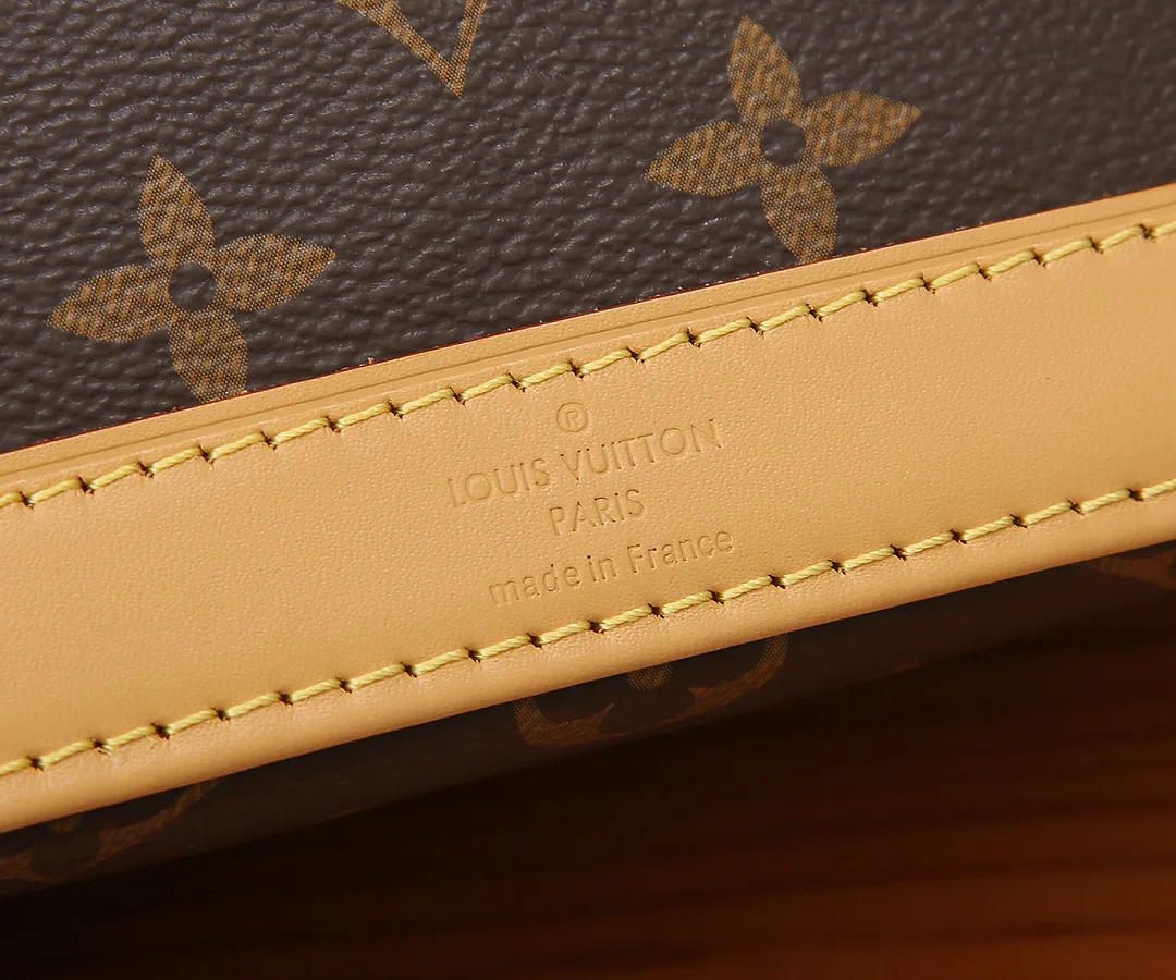 Классические Сумки Женские Louis Vuitton 11225328