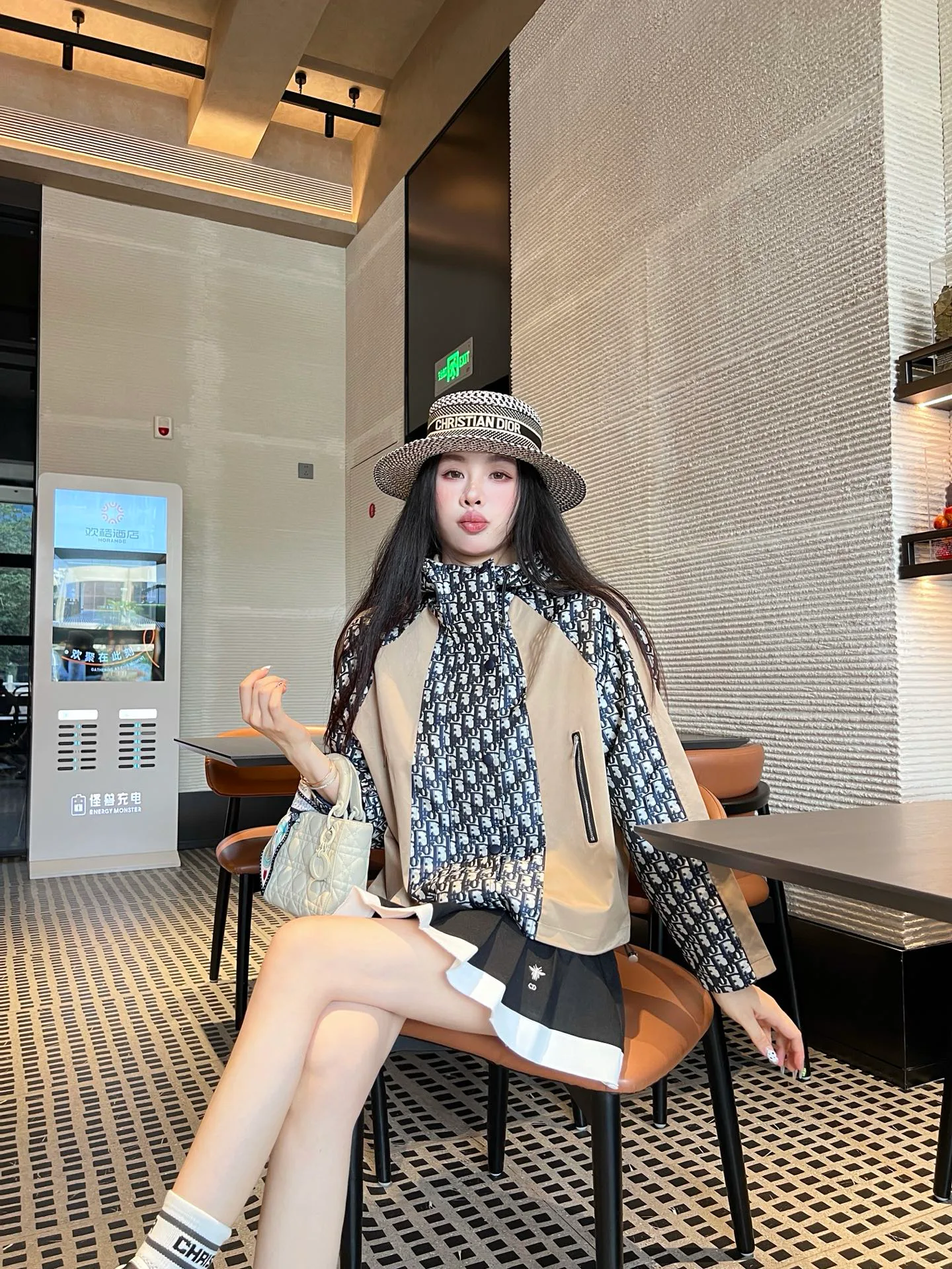 Куртки И Пуховики Женские Christian Dior 174155