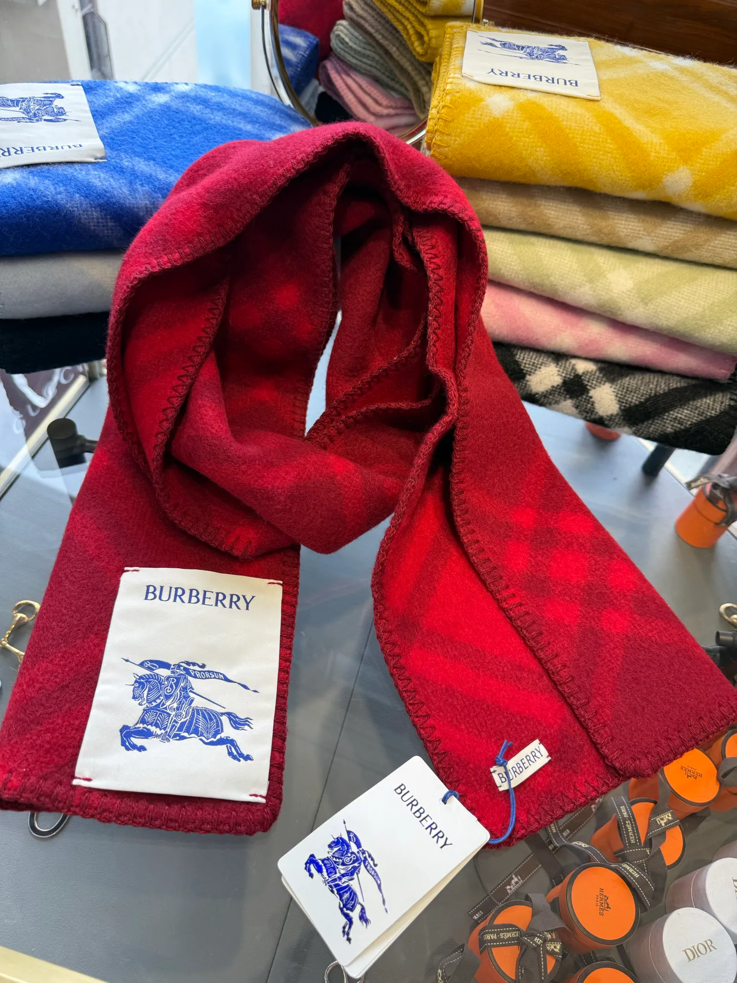 Шарфы Burberry 3874281