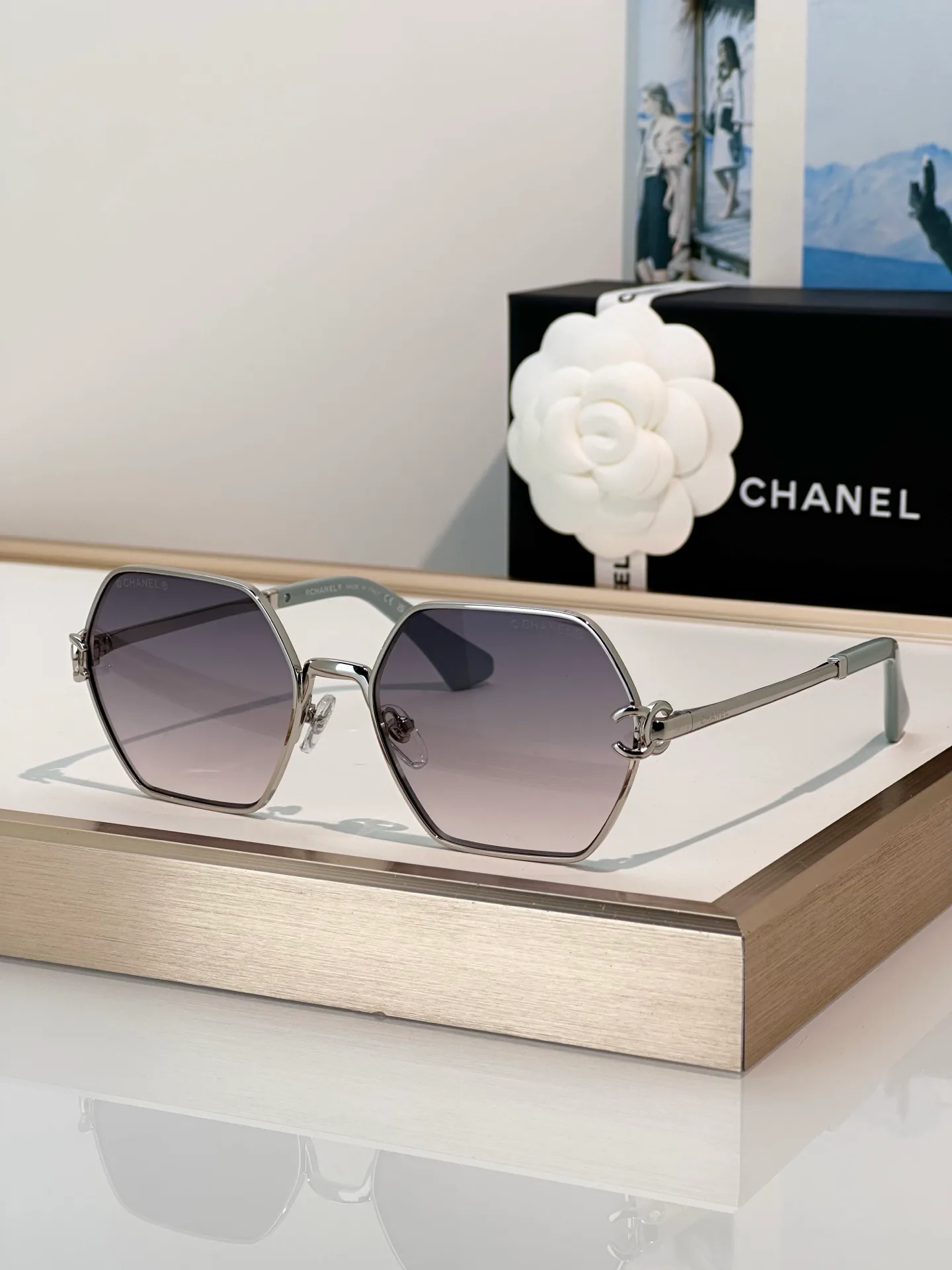 Очки Chanel 17649712