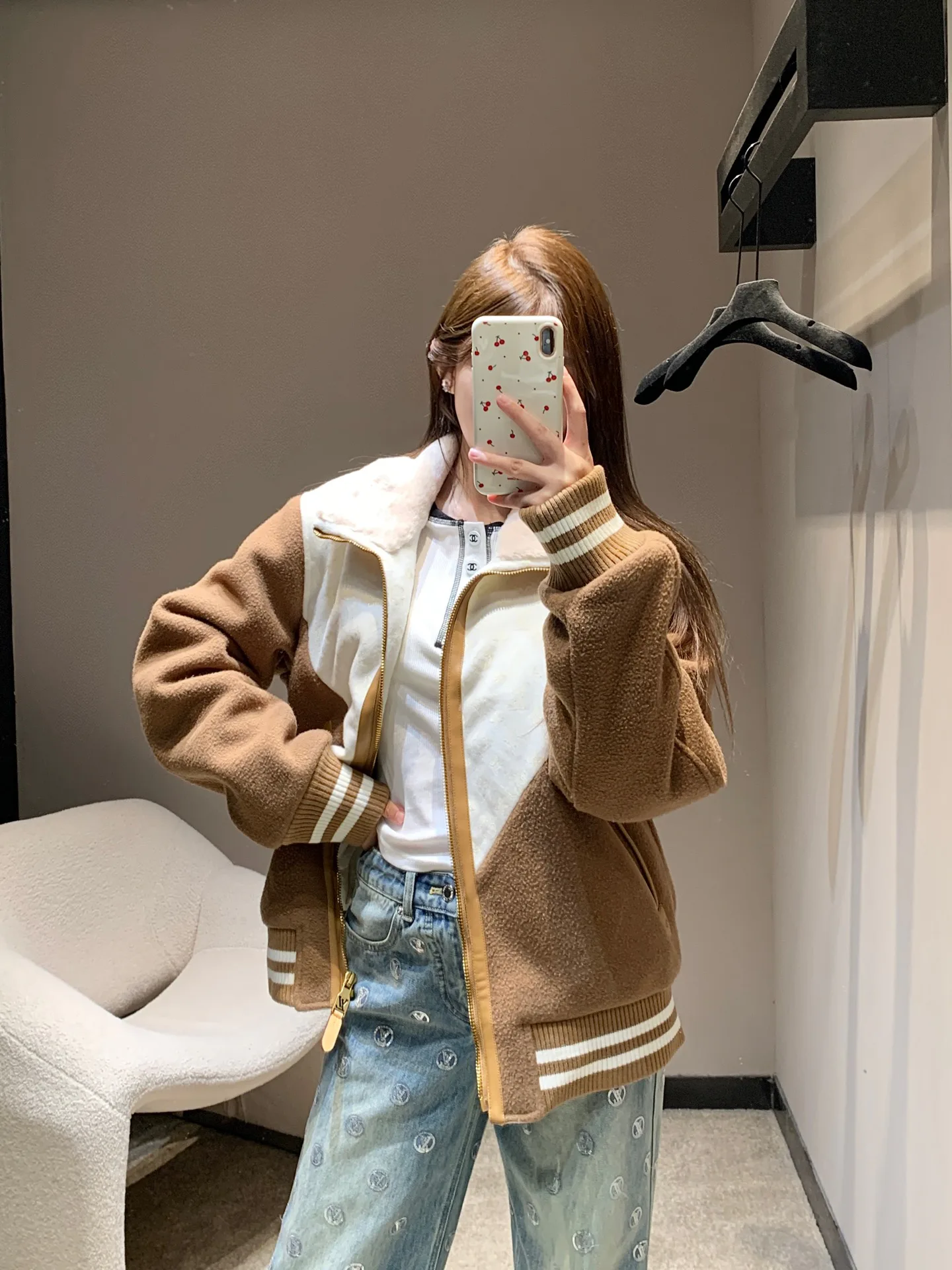 Куртки И Пуховики Женские Louis Vuitton 371855