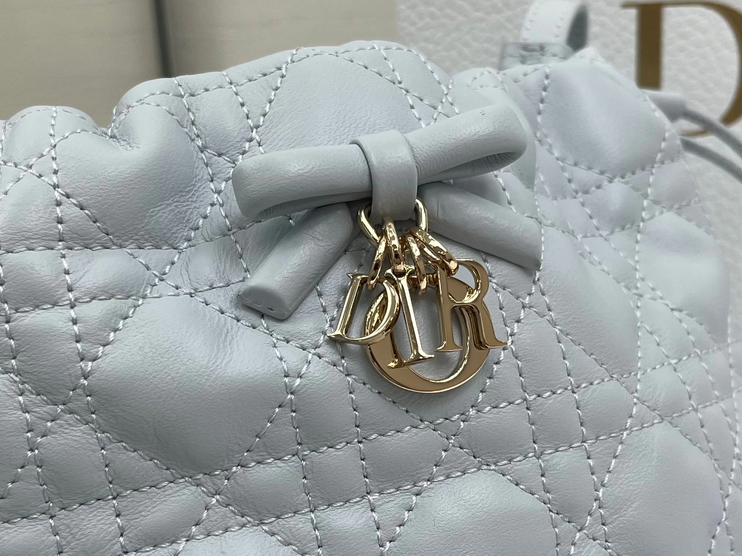 Классические Сумки Женские Christian Dior 12817865