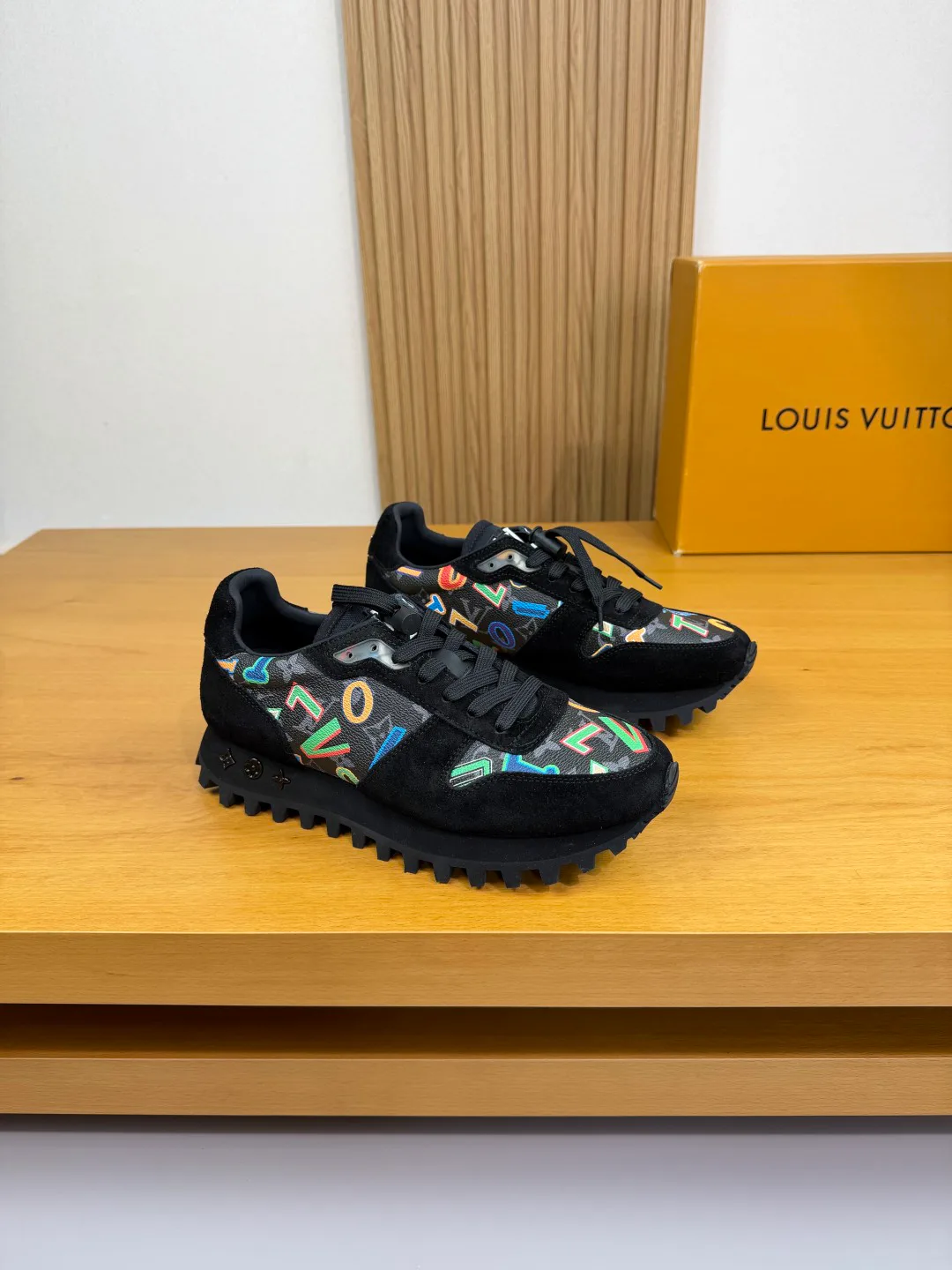 Кроссовки Мужские Louis Vuitton 152538