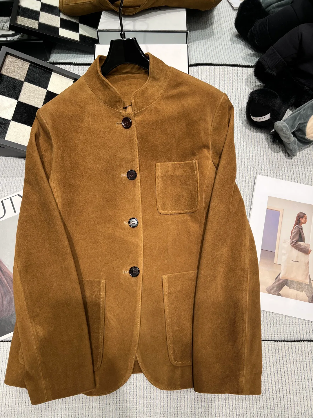 Кожаные Куртки И Дублёнки Женские Loro Piana 18325772