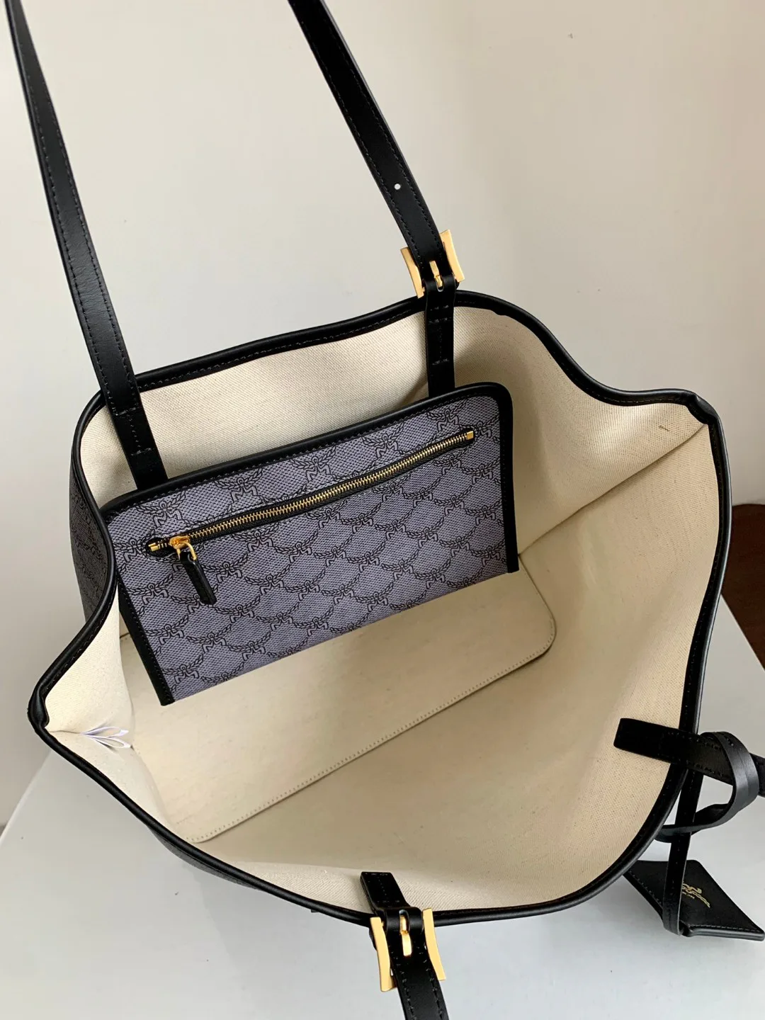 Классические Сумки Женские Mcm 9836275