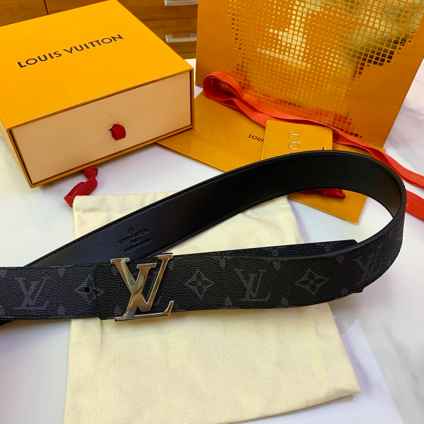 Ремни Louis Vuitton 17682154