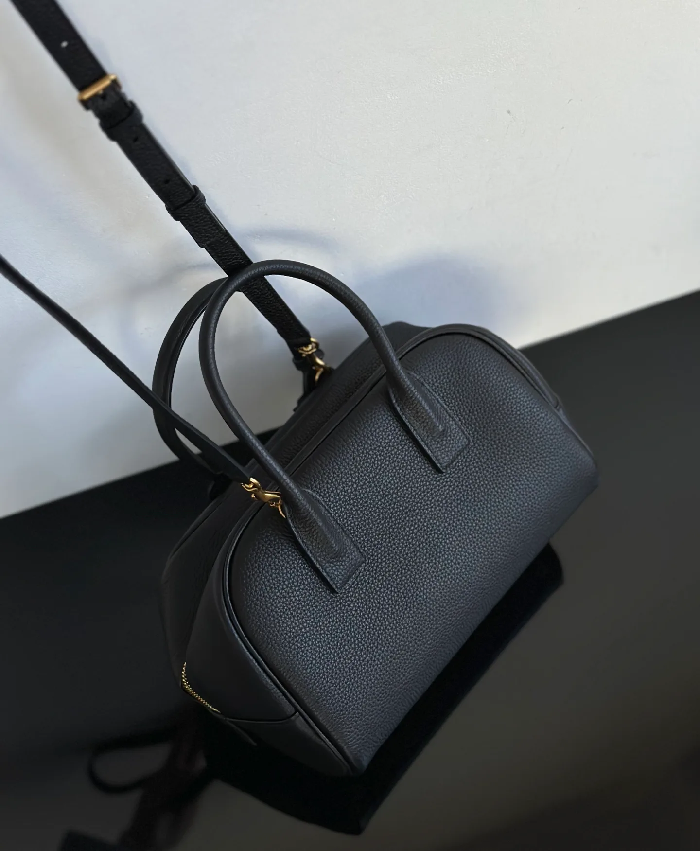 Классические Сумки Женские Saint Laurent 11087082