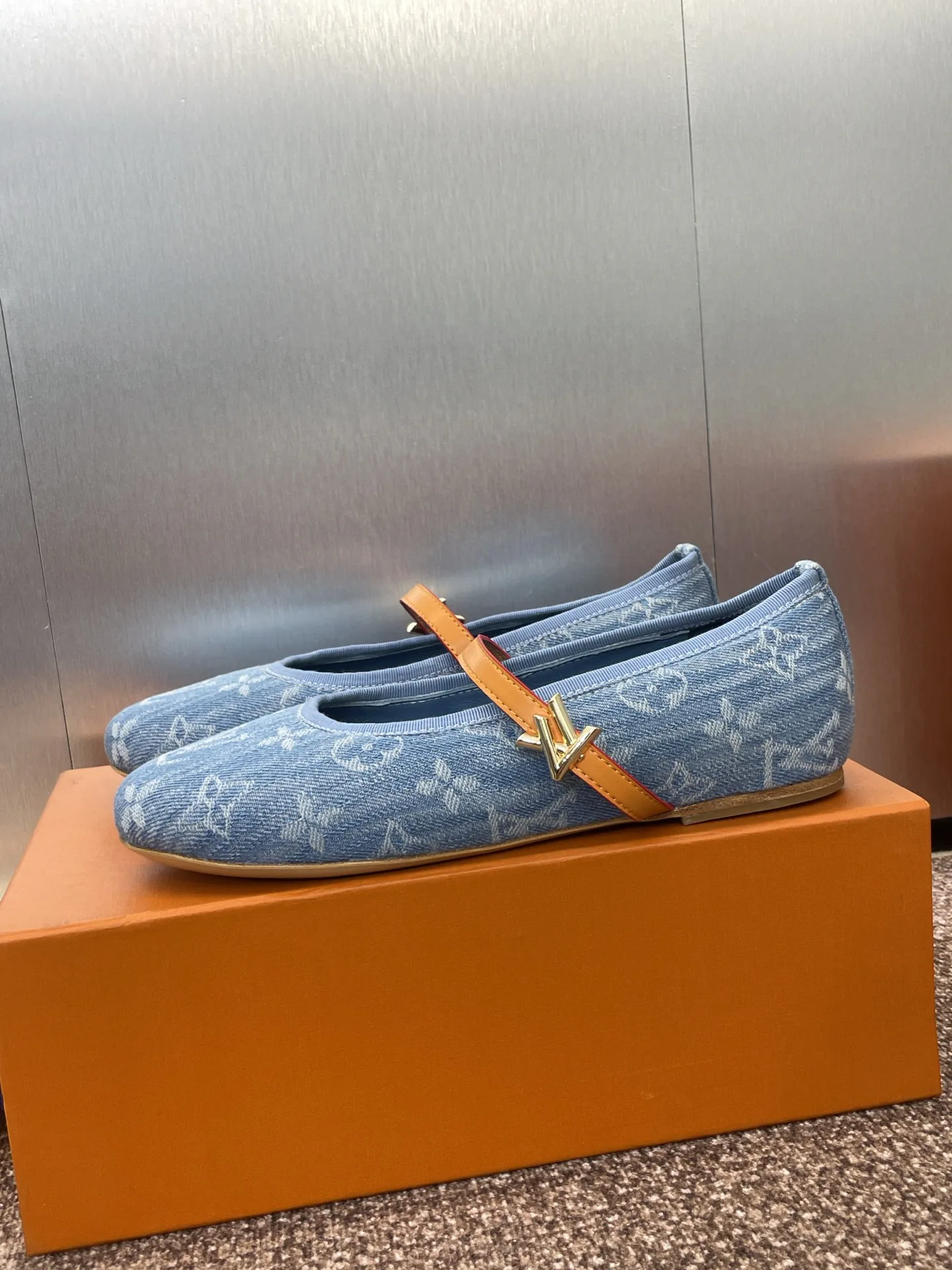 Туфли Женские Louis Vuitton 13346503