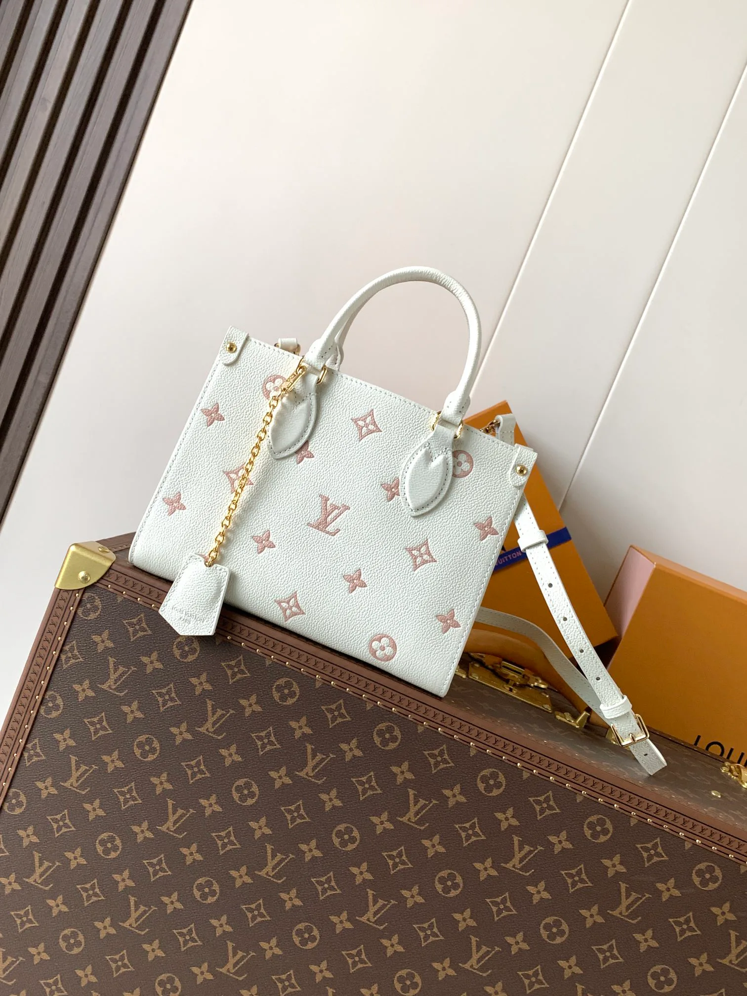 Классические Сумки Женские Louis Vuitton 11619853