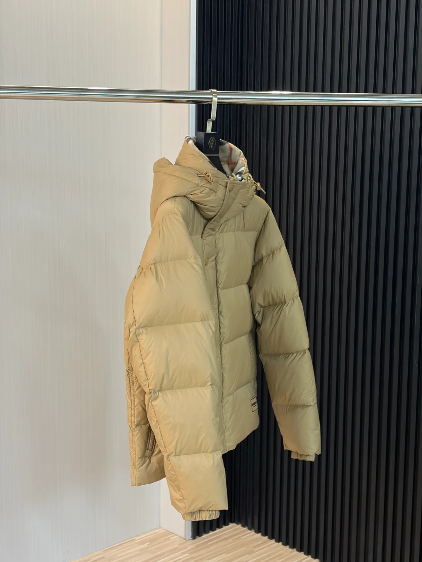 Куртки И Пуховики Женские Burberry 18706504