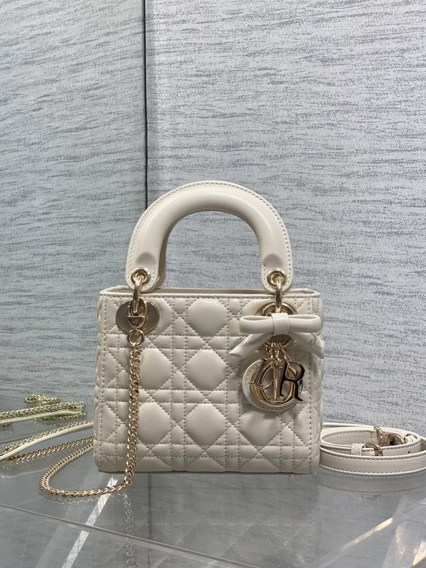 Классические Сумки Женские Christian Dior 17601469