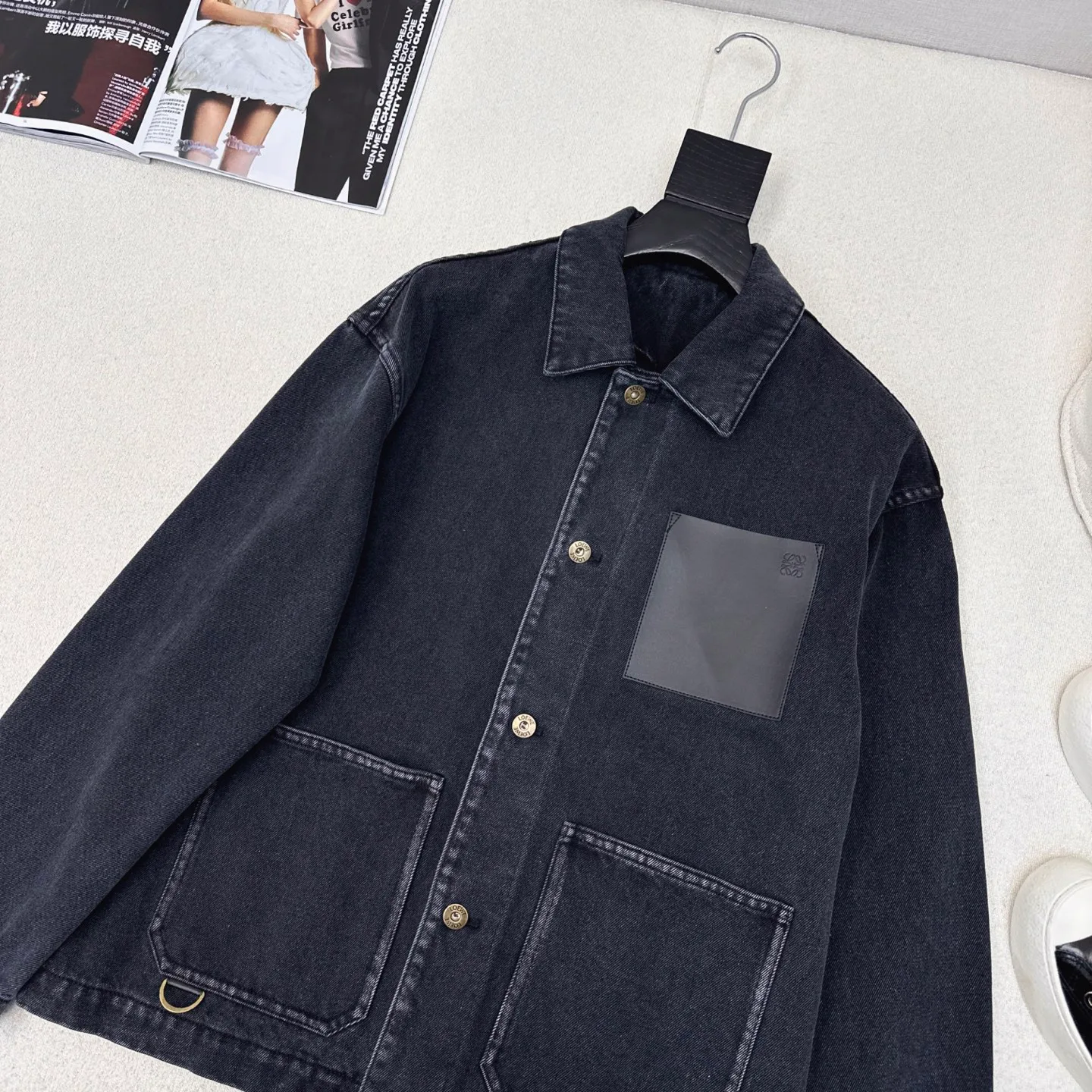 Куртки Женские Loewe