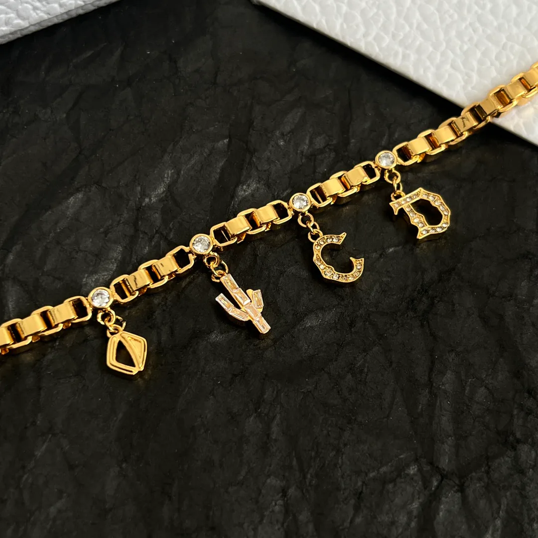 Бижутерия Christian Dior 17654