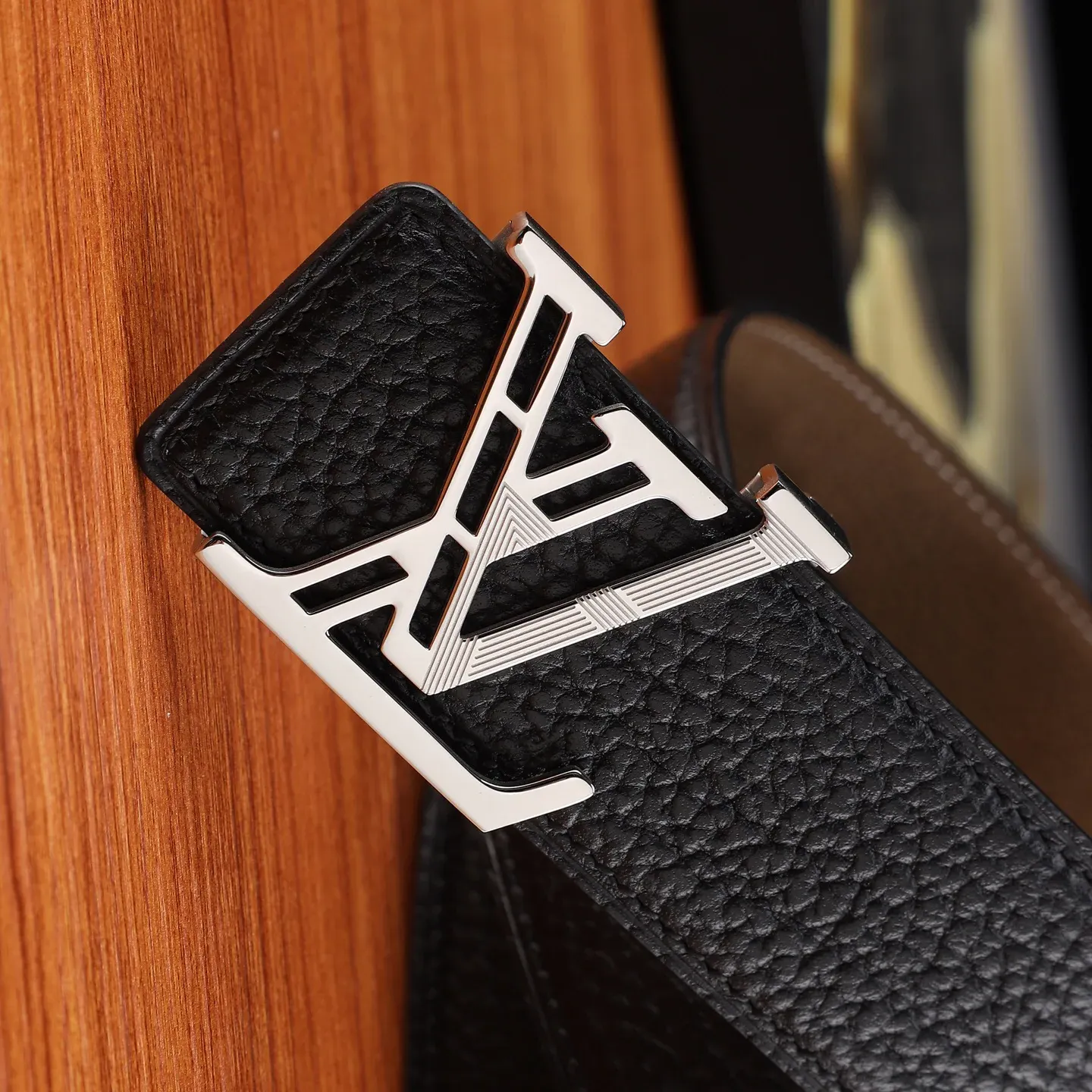 Ремни Женские Louis Vuitton 617173