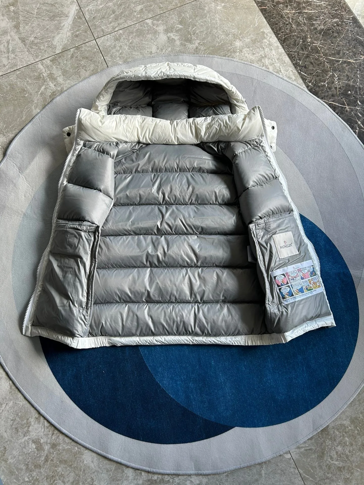 Жилеты Женские Moncler 17942205
