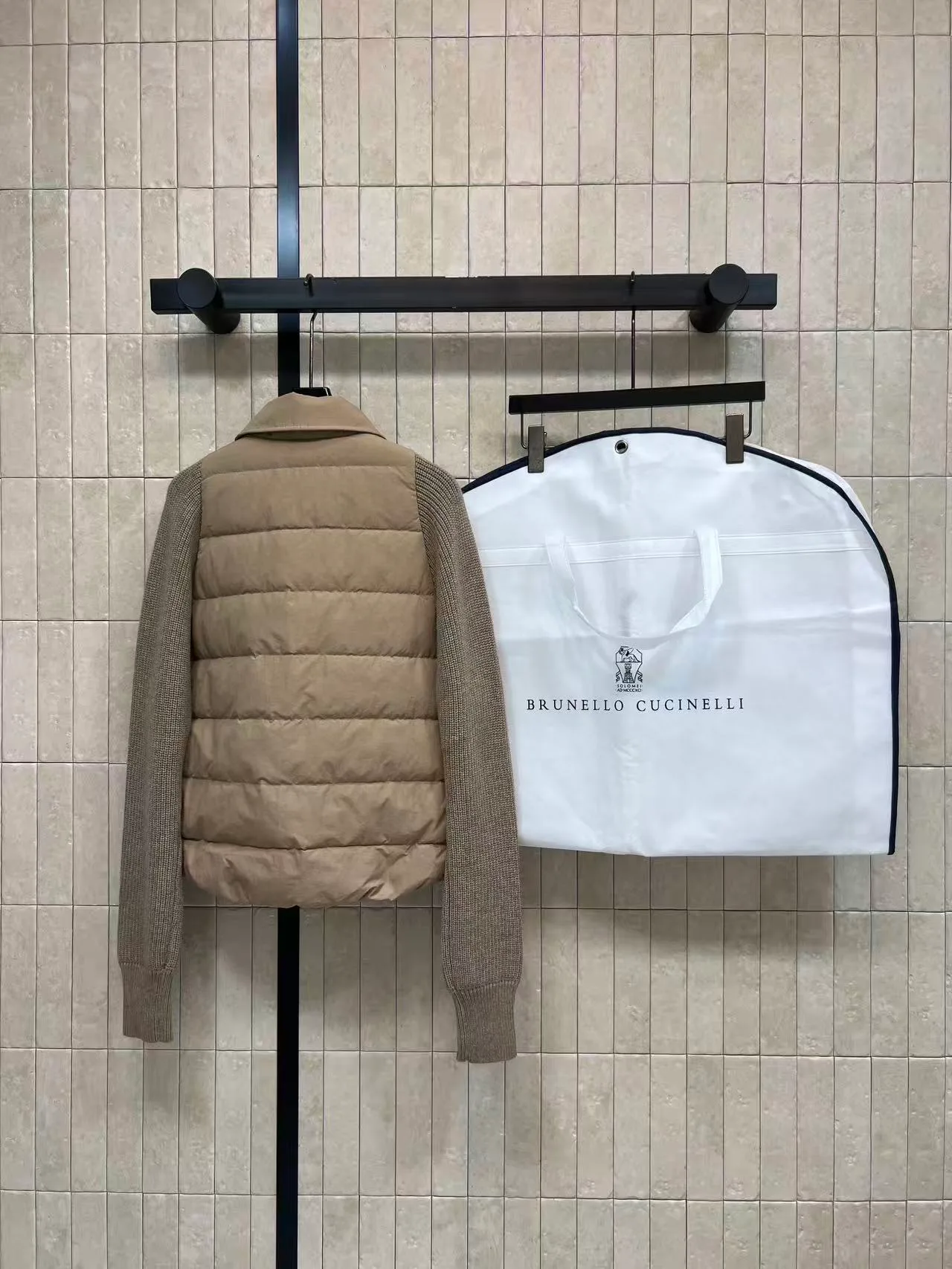 Куртки И Пуховики Женские Brunello Cucinelli 18031993