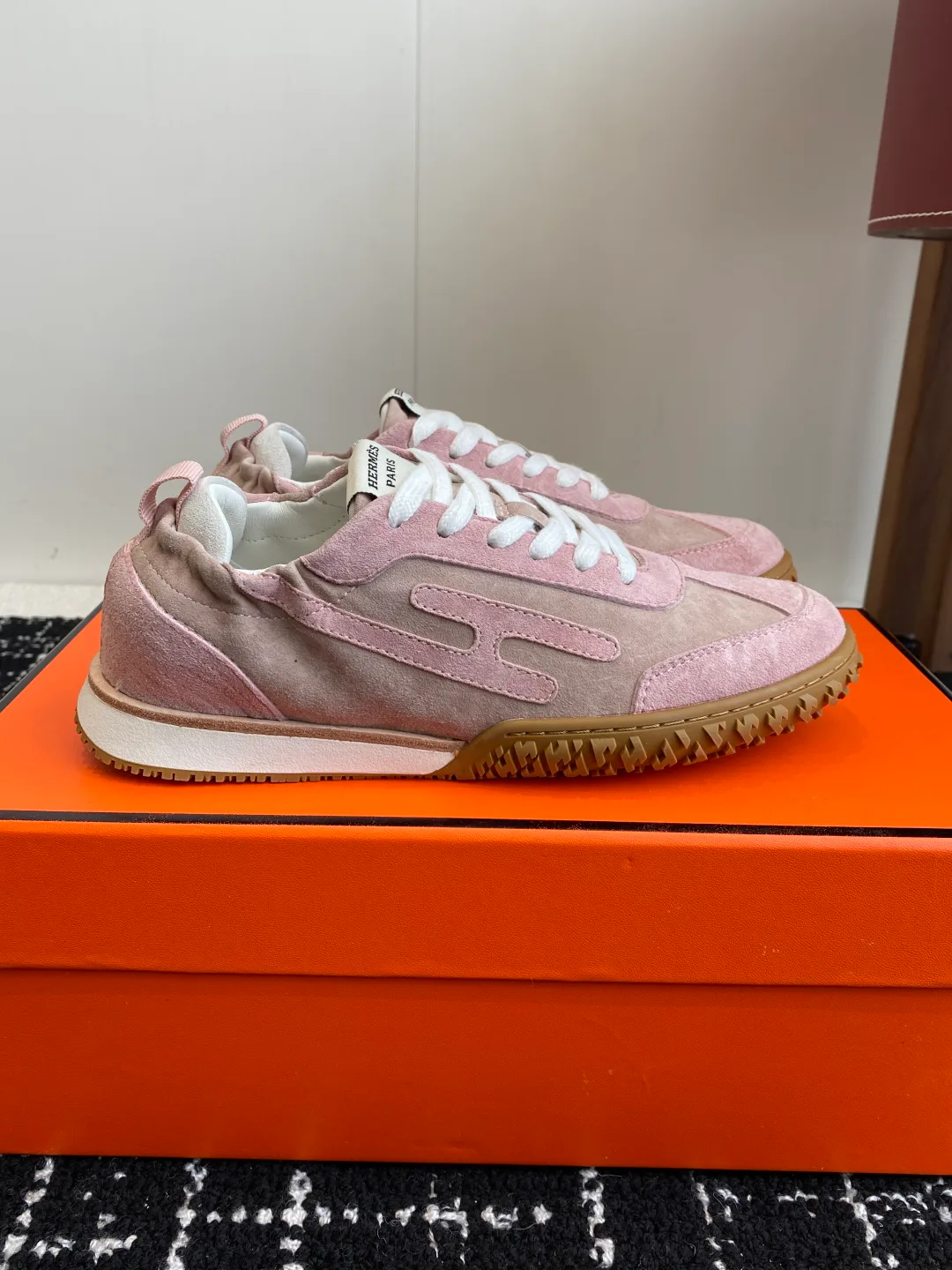 Кроссовки Женские Hermes 31877