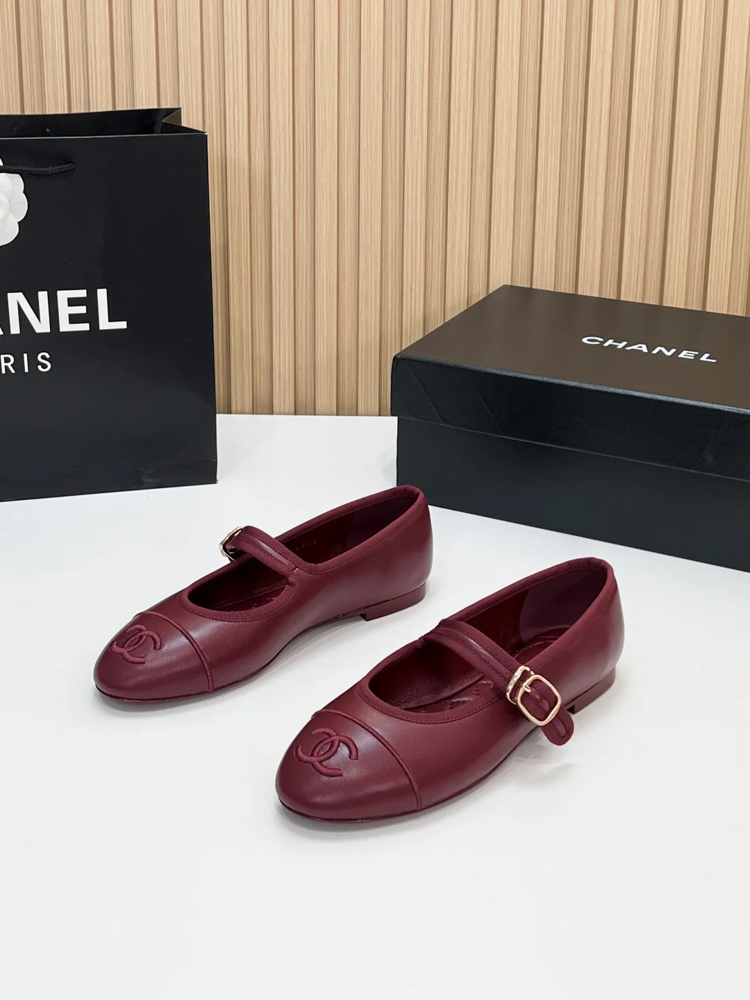 Туфли Женские Chanel 19271192