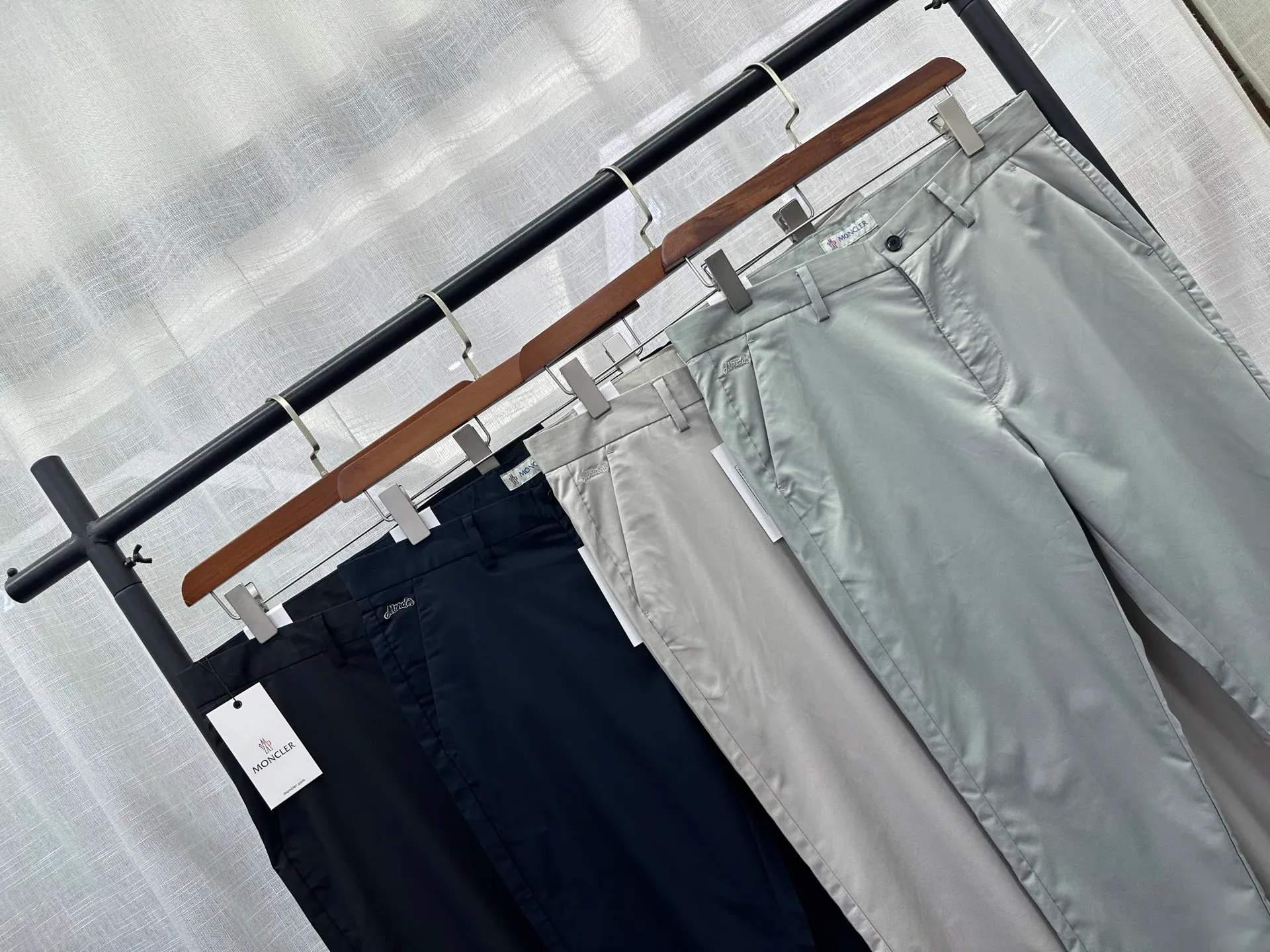 Брюки Мужские Moncler 1548403