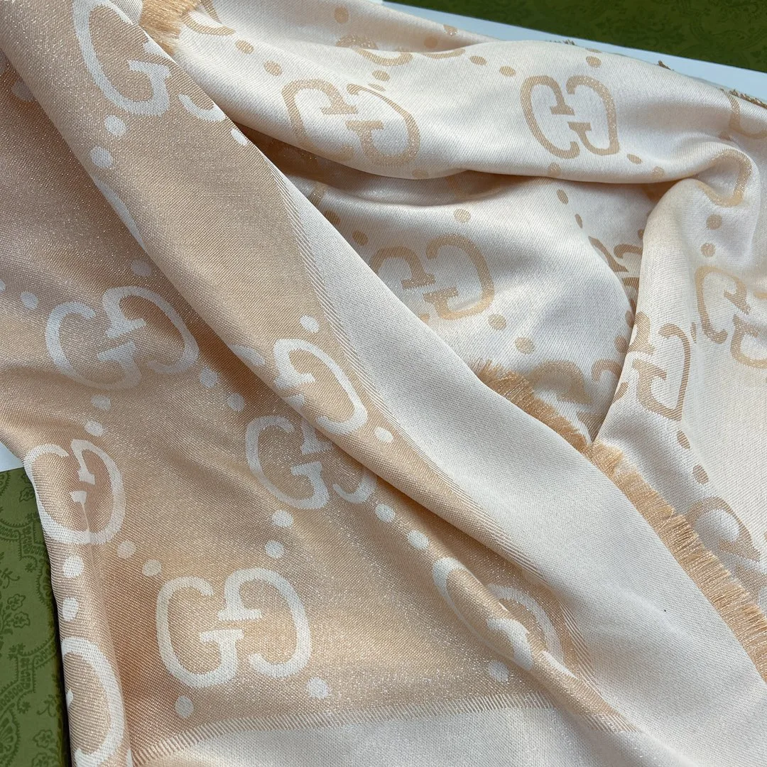 Шарфы Gucci 17992470