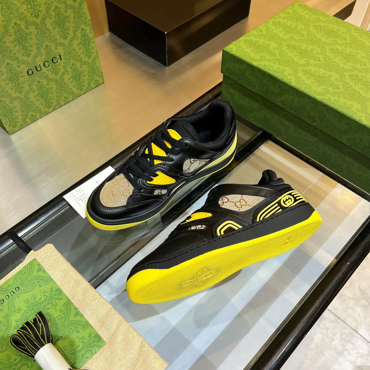 Кроссовки Женские Gucci 24844