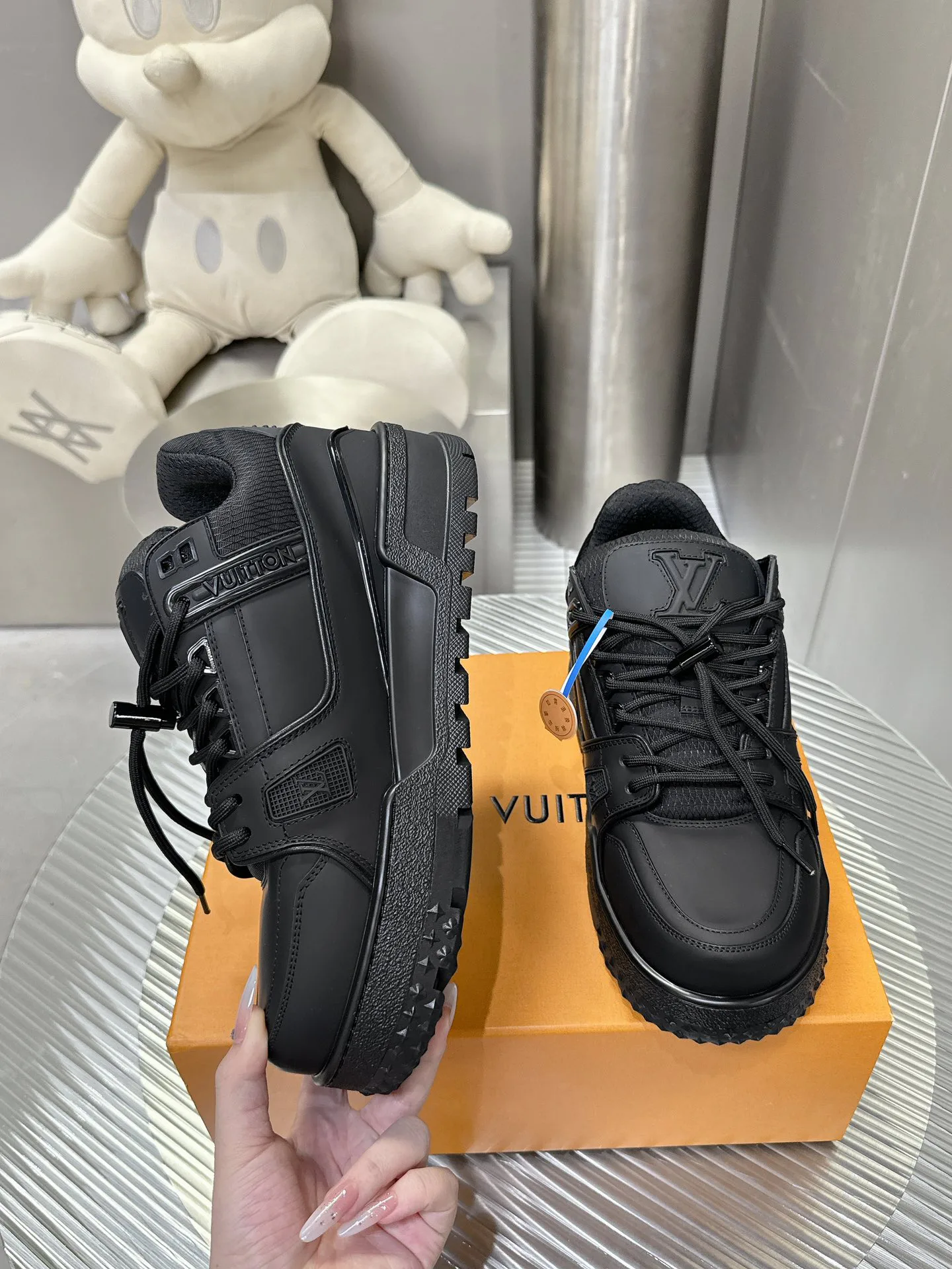 Кроссовки Женские Louis Vuitton