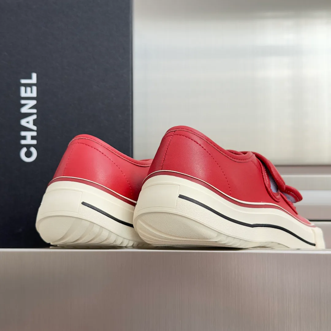 Кроссовки Женские Chanel 19598239