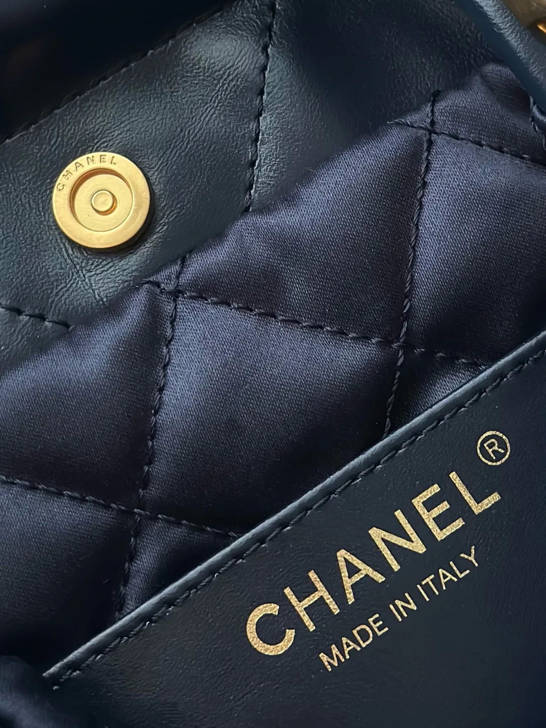 Классические Сумки Женские Chanel 18223295