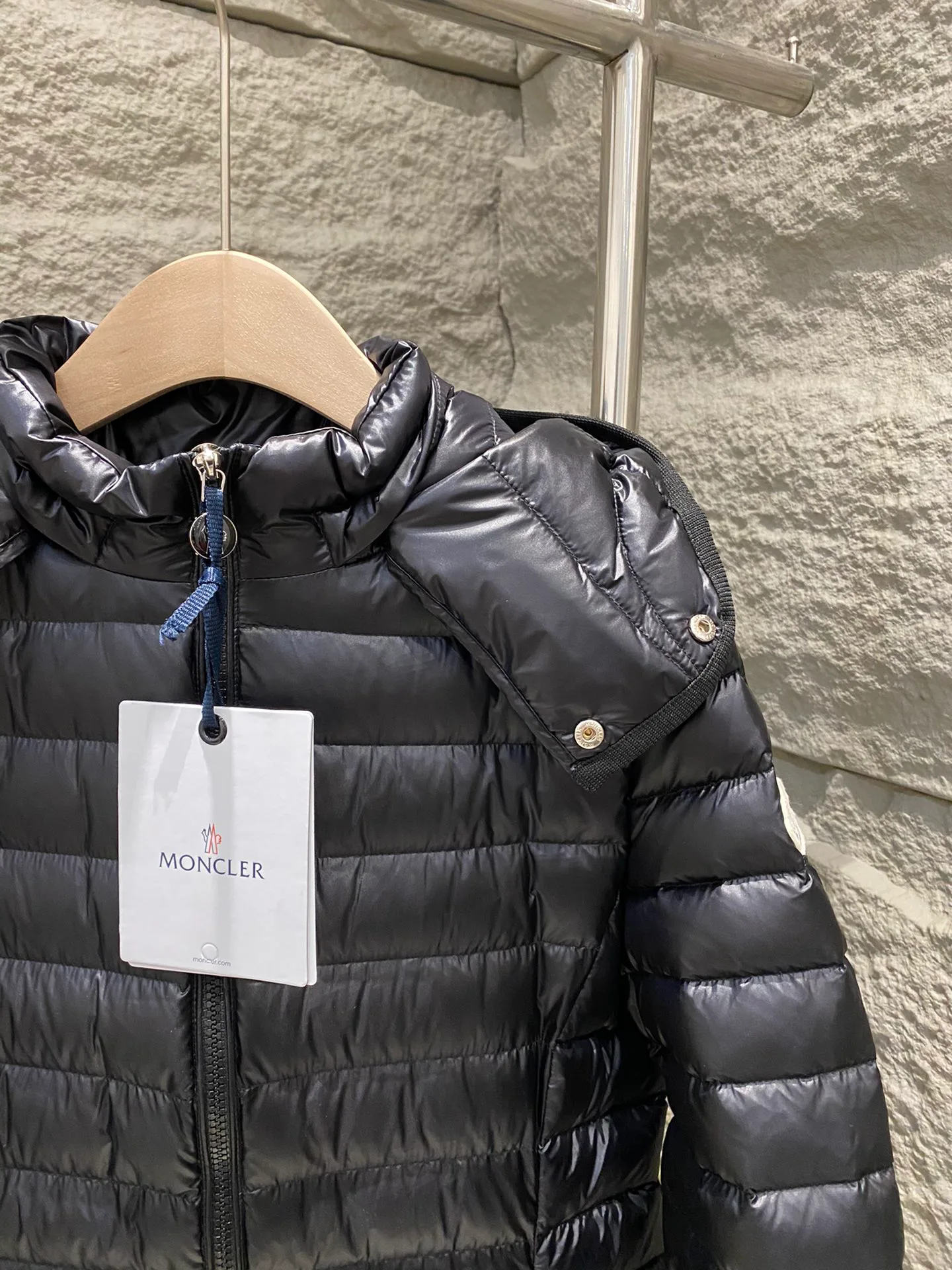 Куртки И Пуховики Женские Moncler 18016655