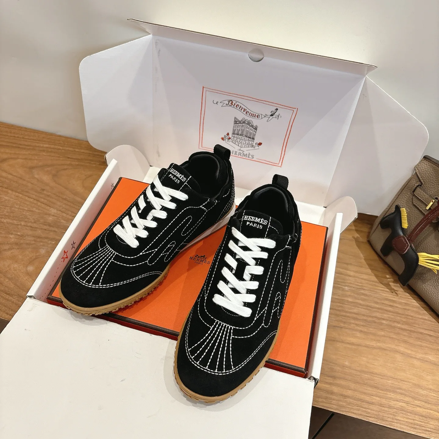 Кроссовки Женские Hermes 18006066