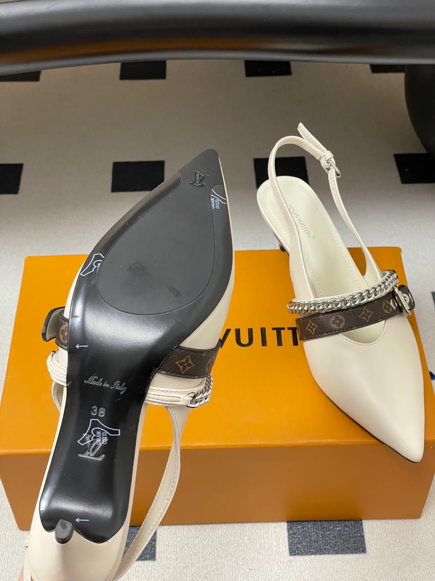 Туфли Женские Louis Vuitton 5017800