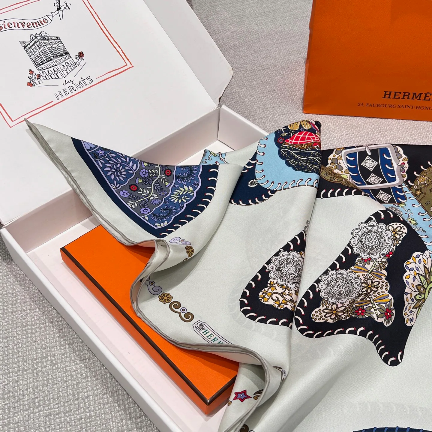 Платки Hermes 17991447