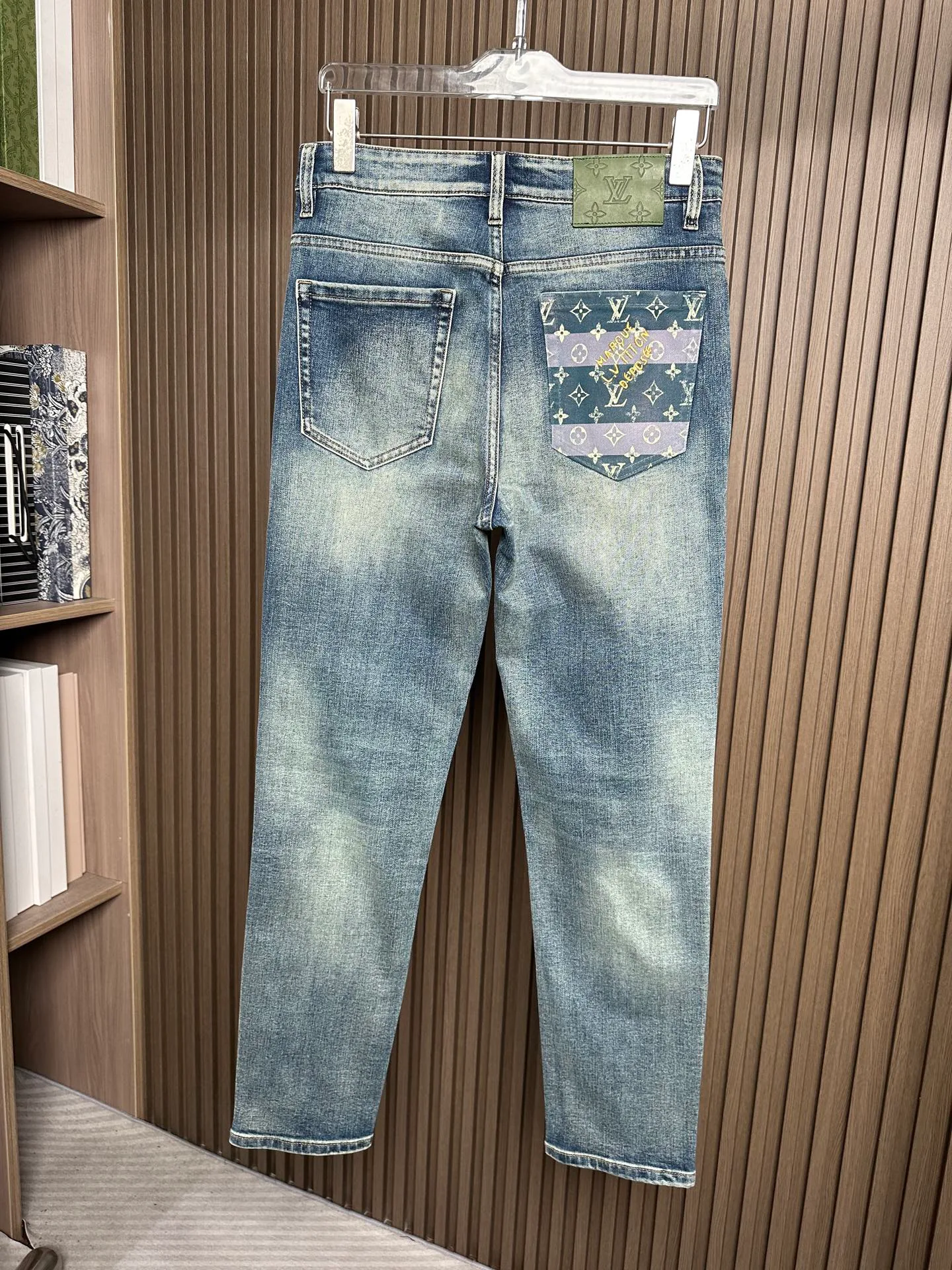 Джинсы Женские Louis Vuitton 12192794