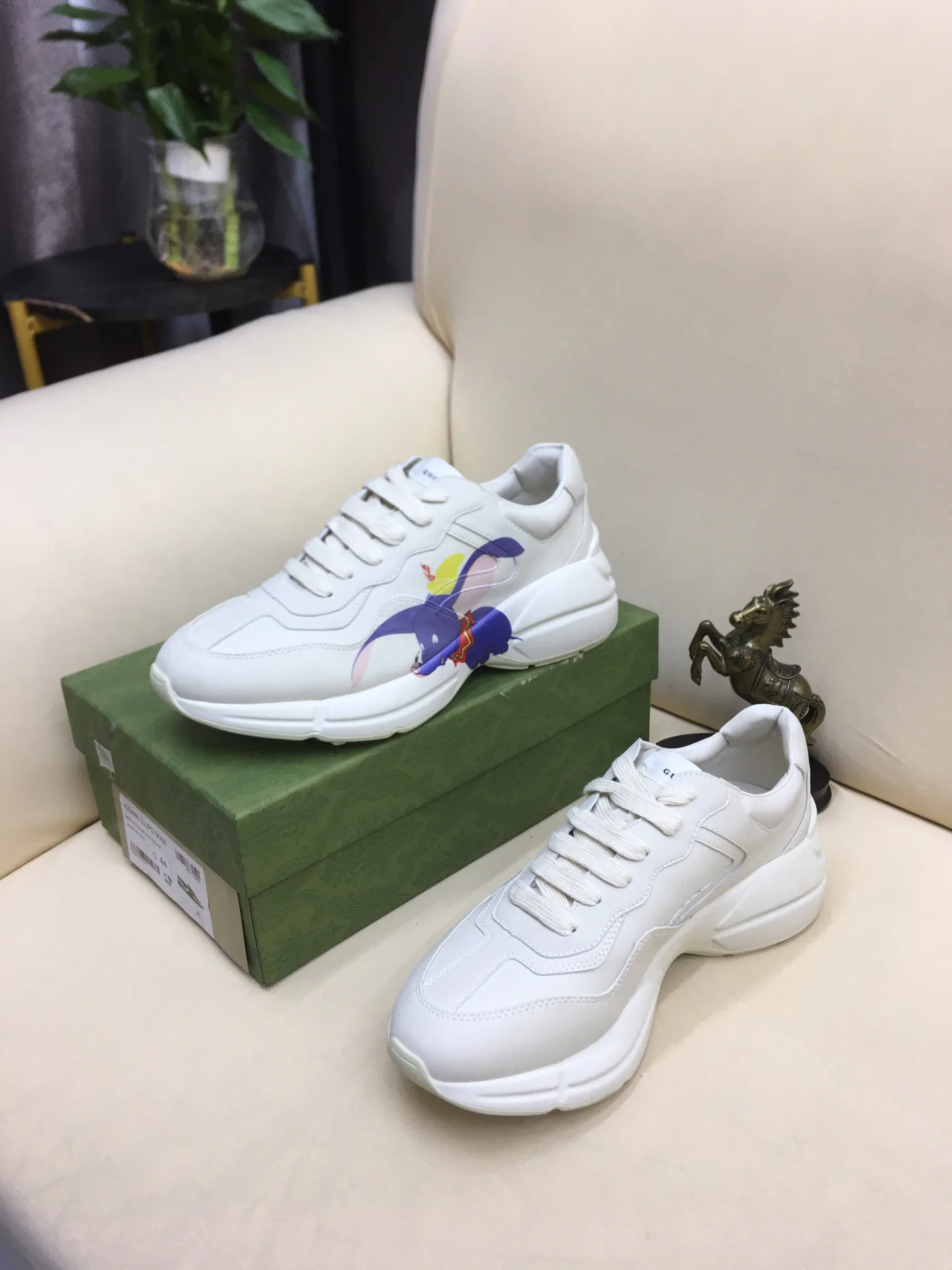 Кроссовки Женские Gucci 5120038