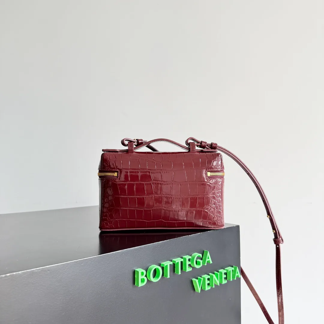 Сумки На Ремне Женские Bottega Veneta 10224986