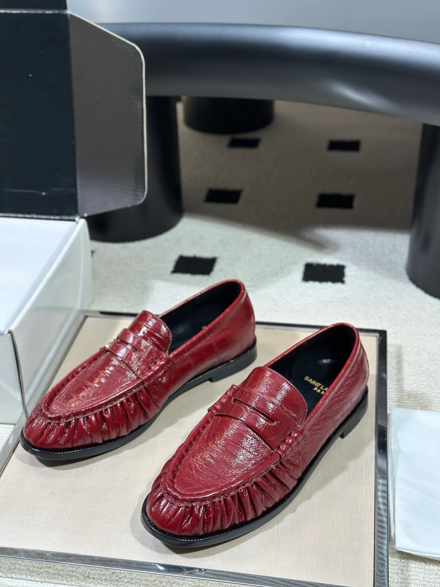 Лоферы И Мокасины Женские Saint Laurent 18041771