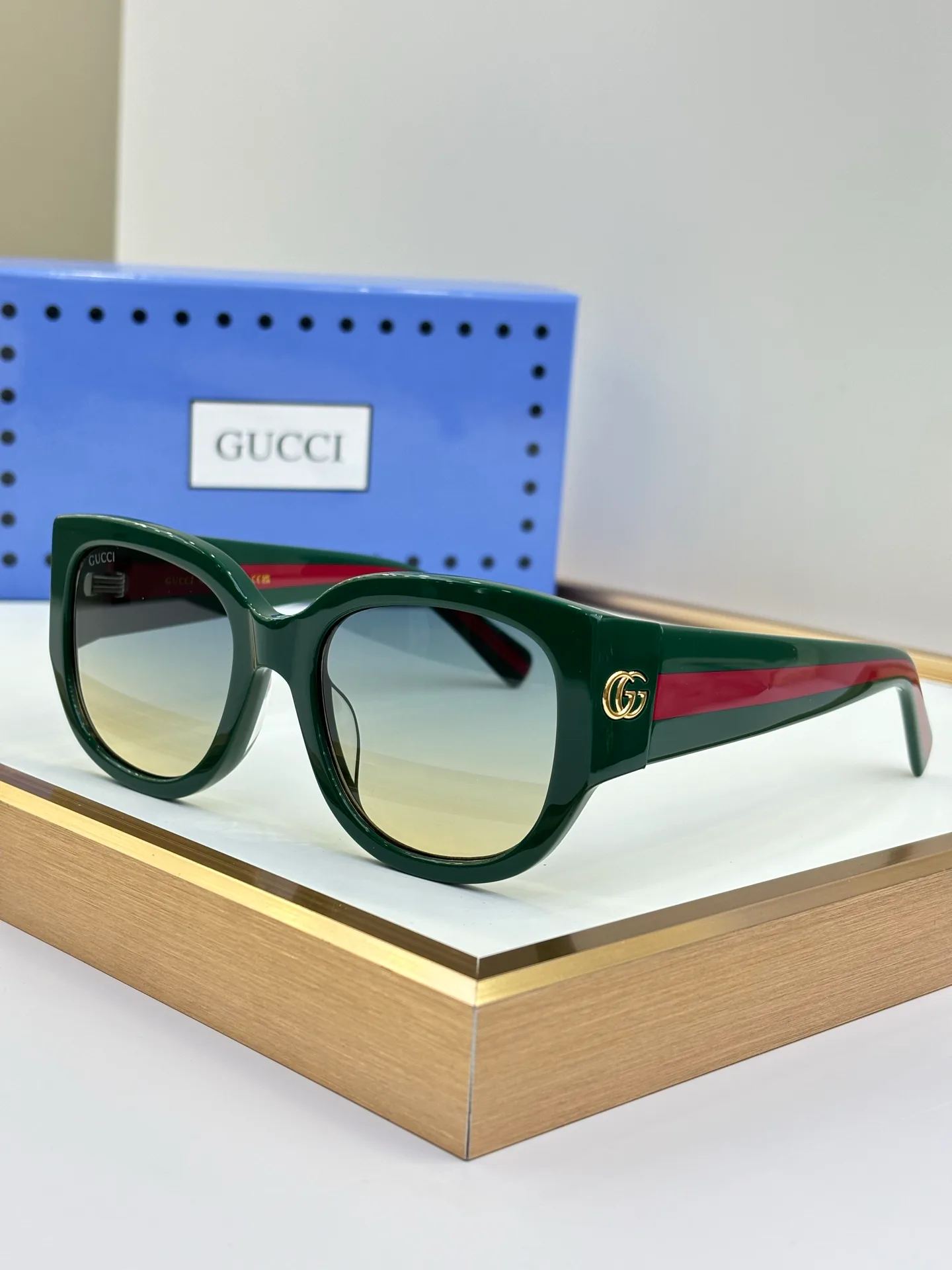 Очки Gucci 175108