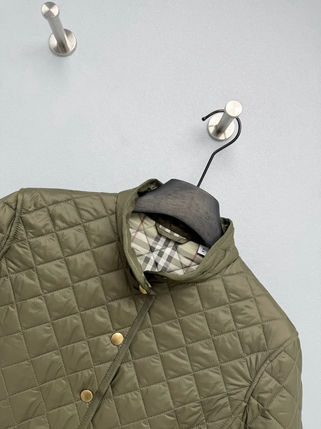 Куртки И Пуховики Женские Burberry 18512944