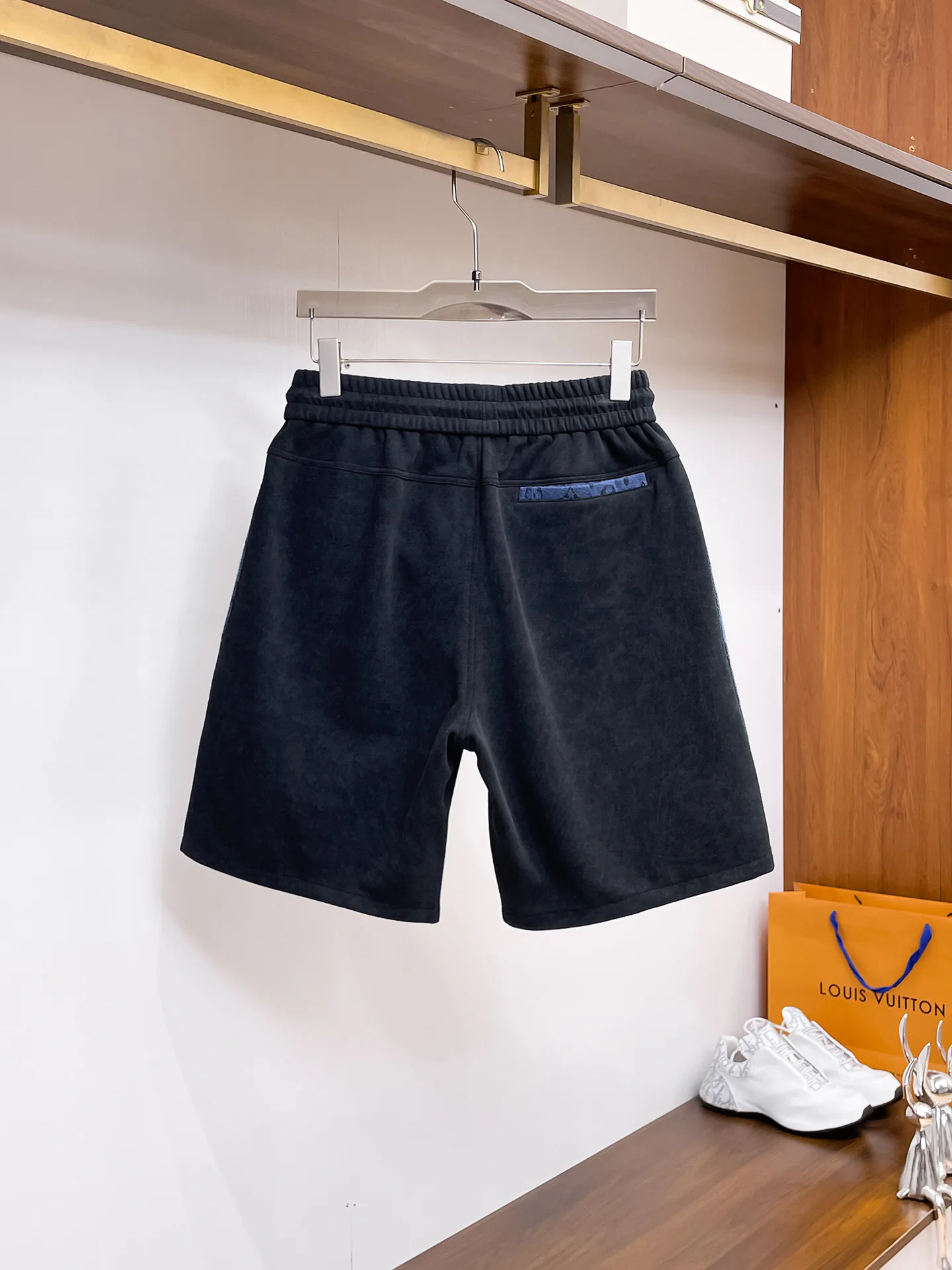 Шорты Мужские Louis Vuitton 13417573