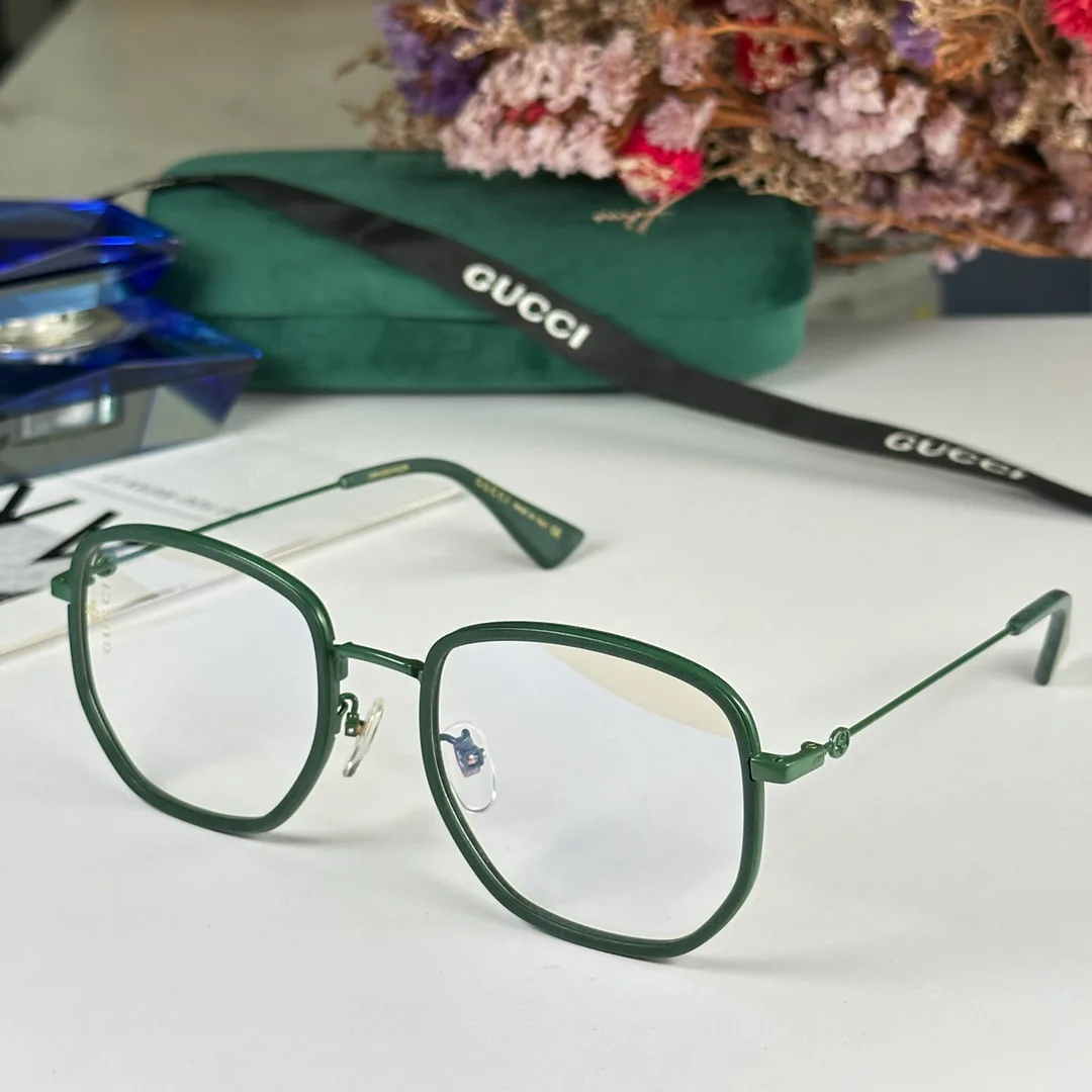 Очки Gucci 17428243
