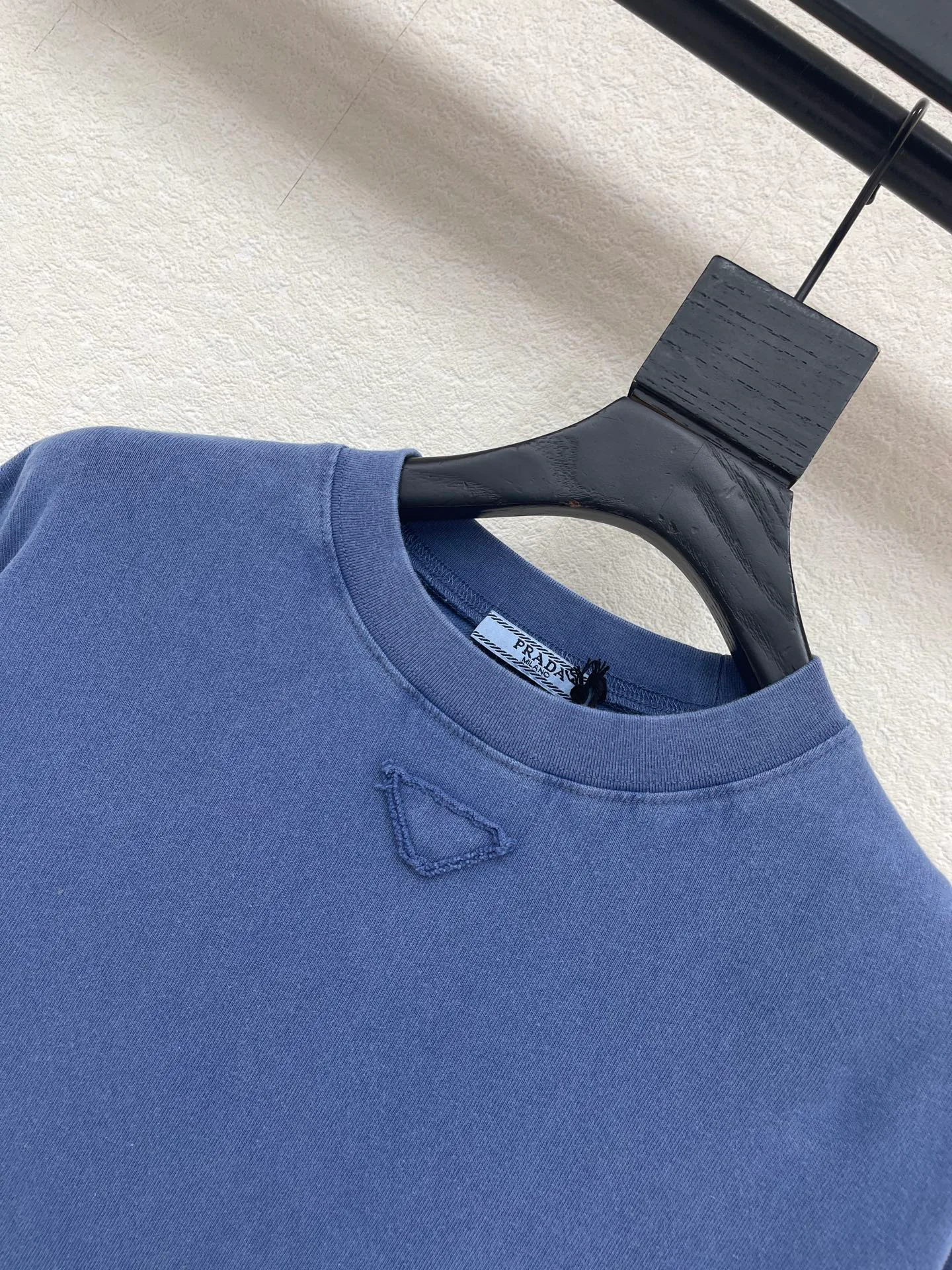 Футболки Женские Prada 11952434