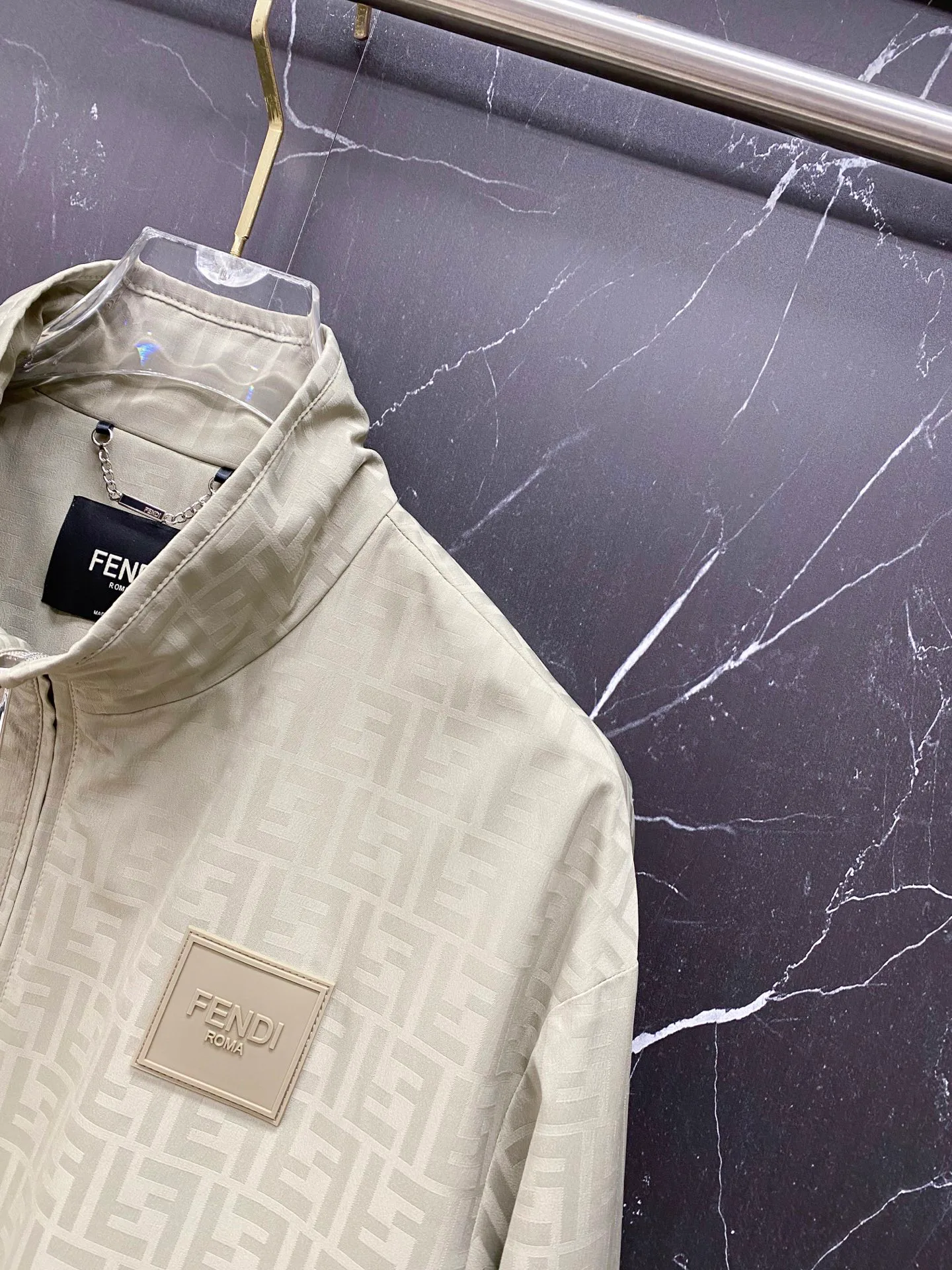 Куртки И Пуховики Мужские Fendi 9760647