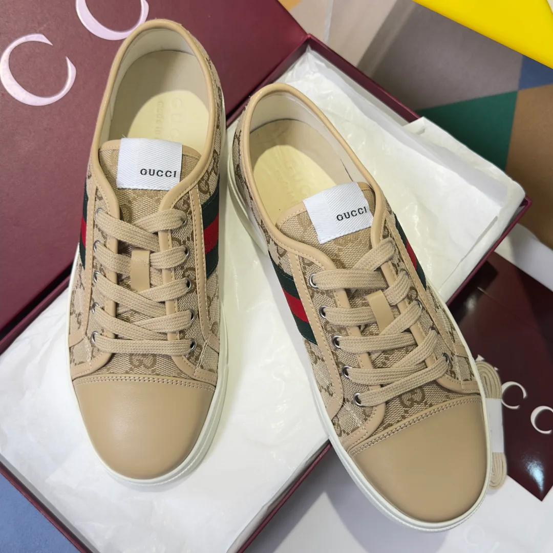 Кроссовки Женские Gucci 13300439