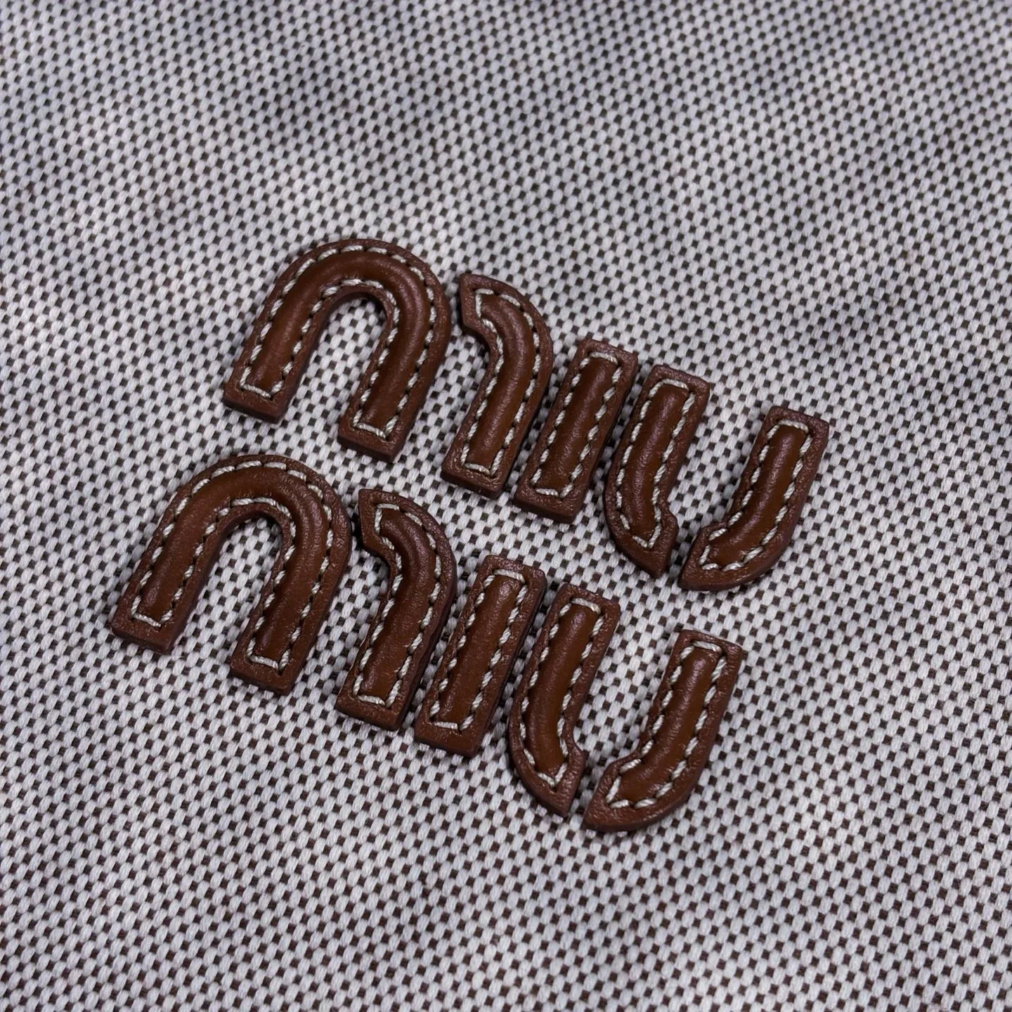 Классические Сумки Женские Miu Miu 10105229