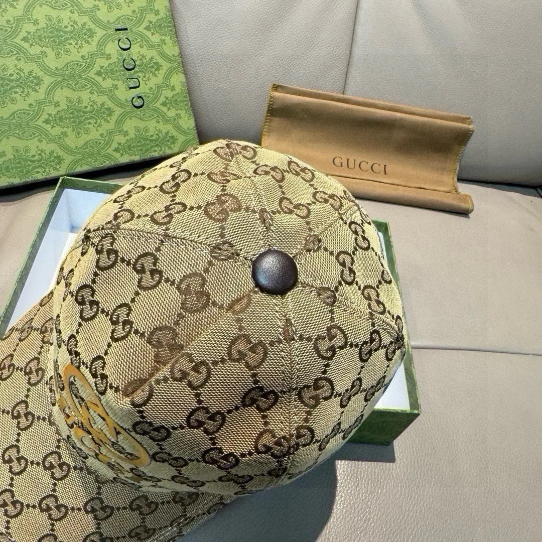 Головные Уборы Gucci 17604840