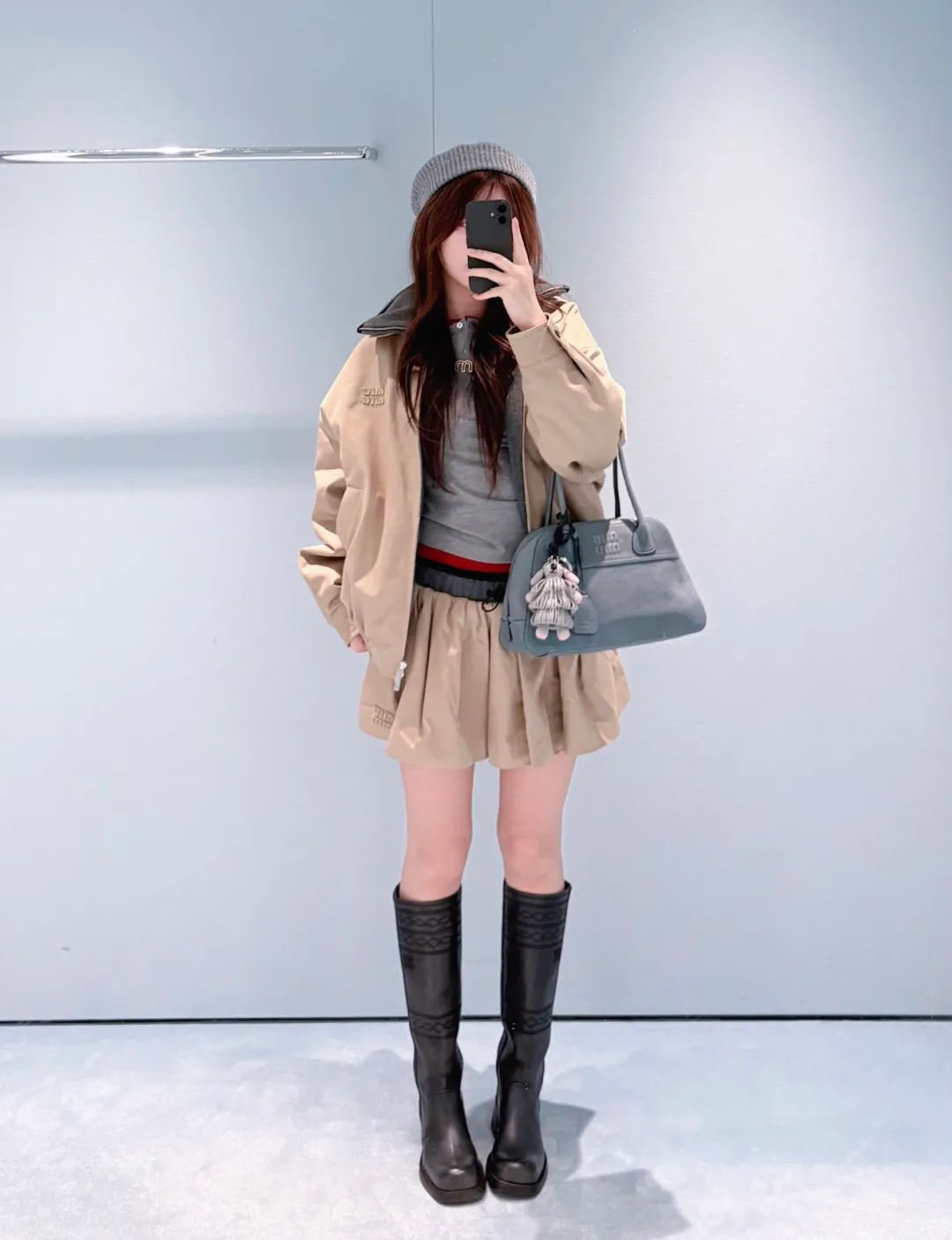 Куртки И Пуховики Женские Miu Miu 18892122