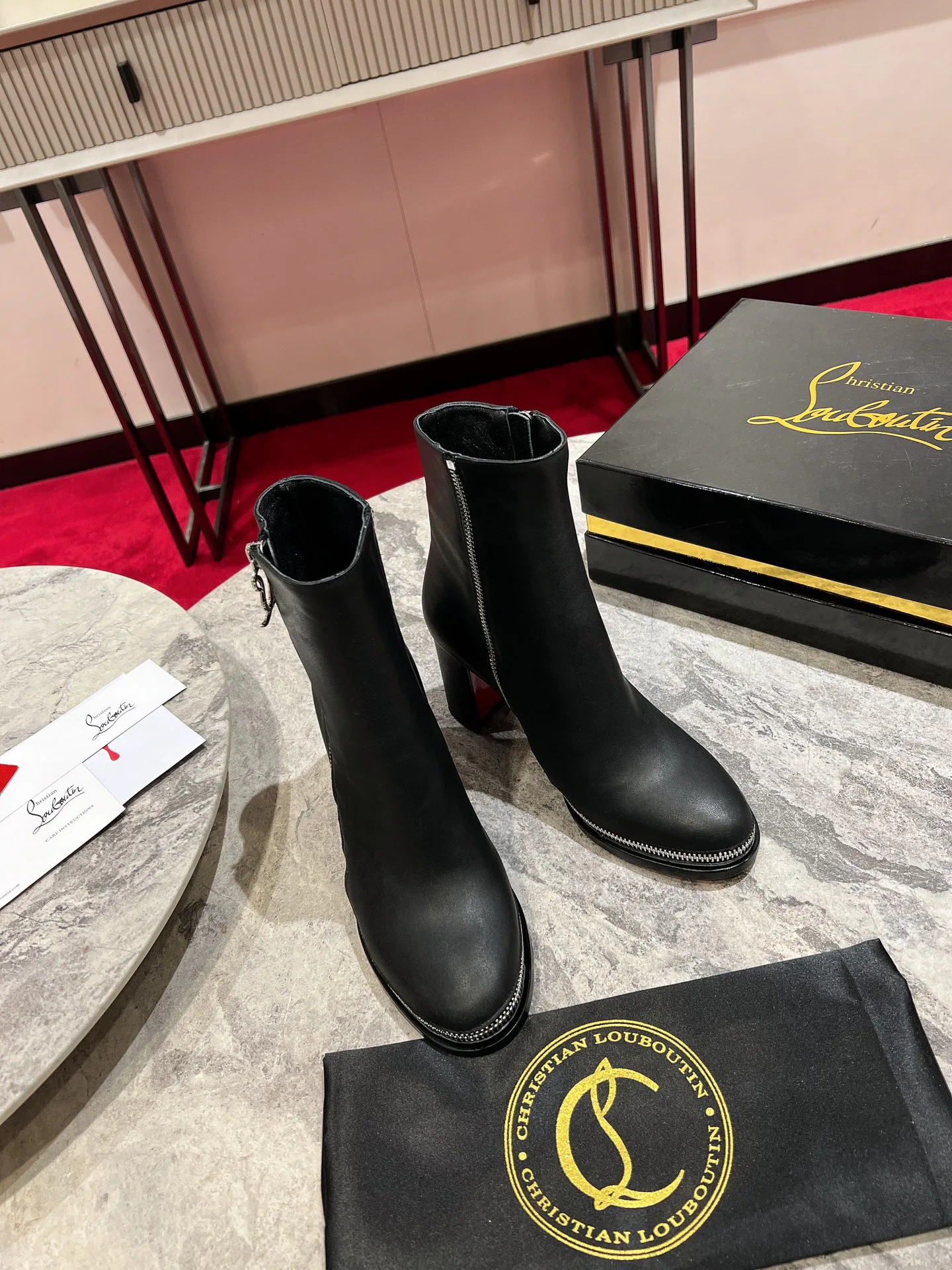 Ботильоны Женские Christian Louboutin 18821519