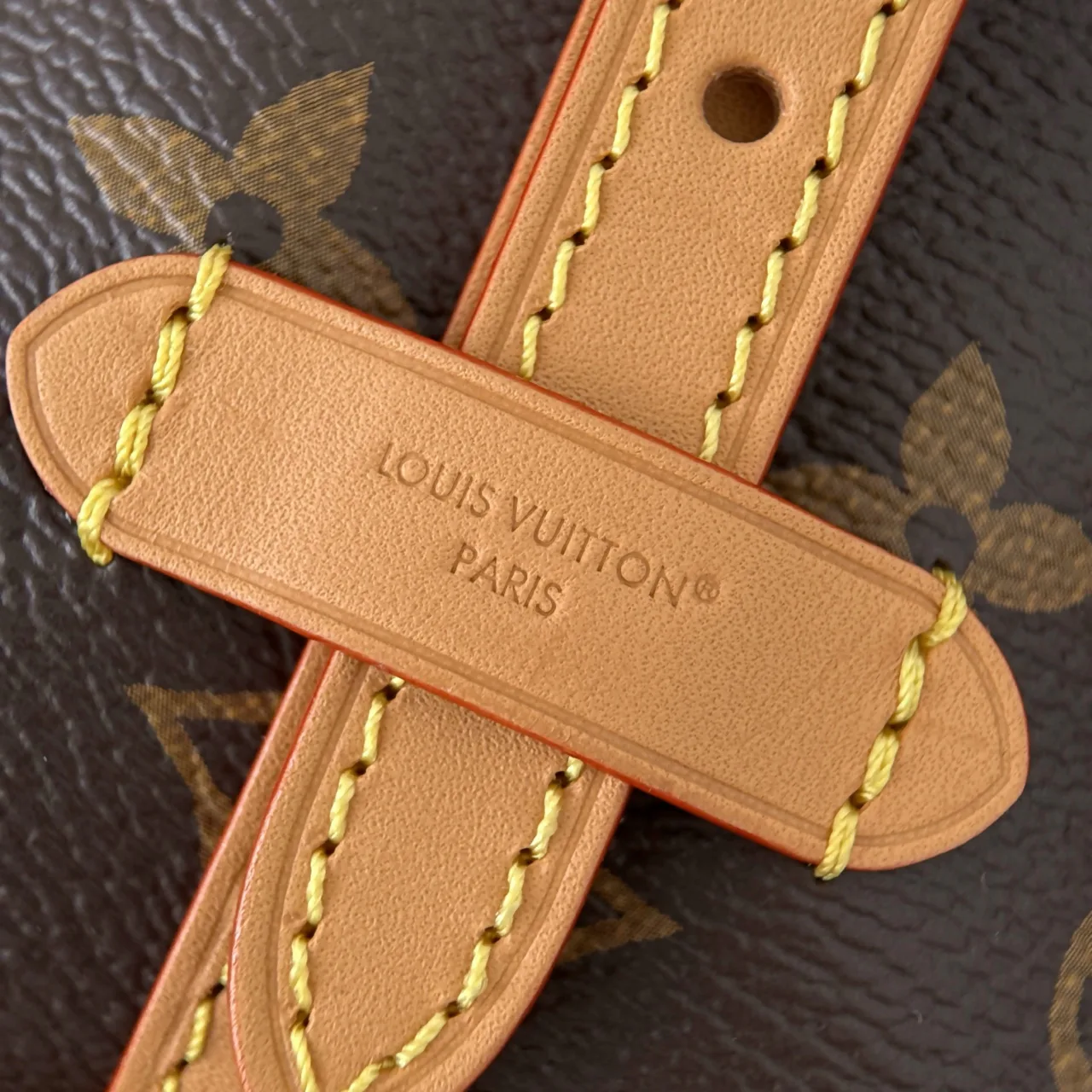 Классические Сумки Женские Louis Vuitton 17825436